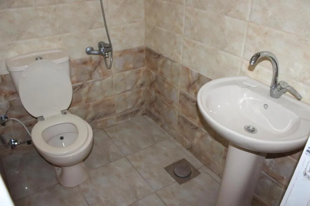 Bathroom in Sea Star