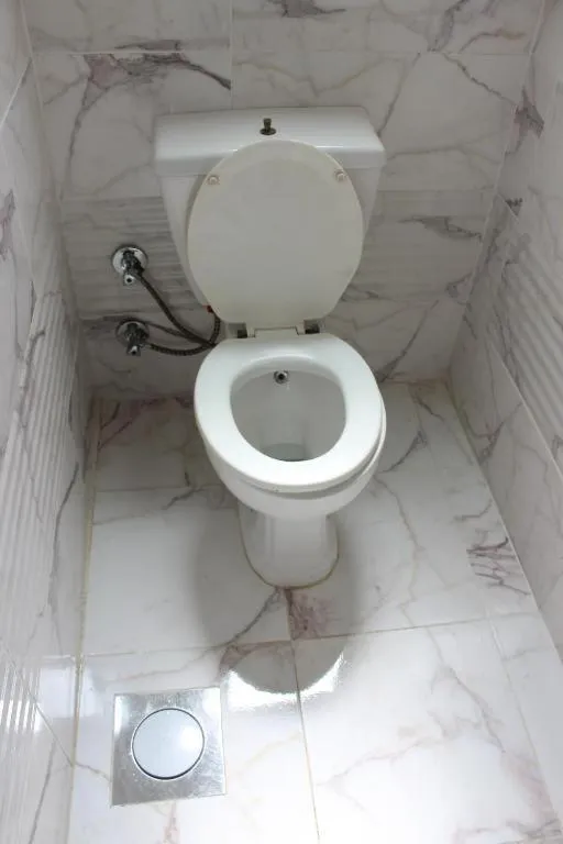 Bathroom in Sea Star