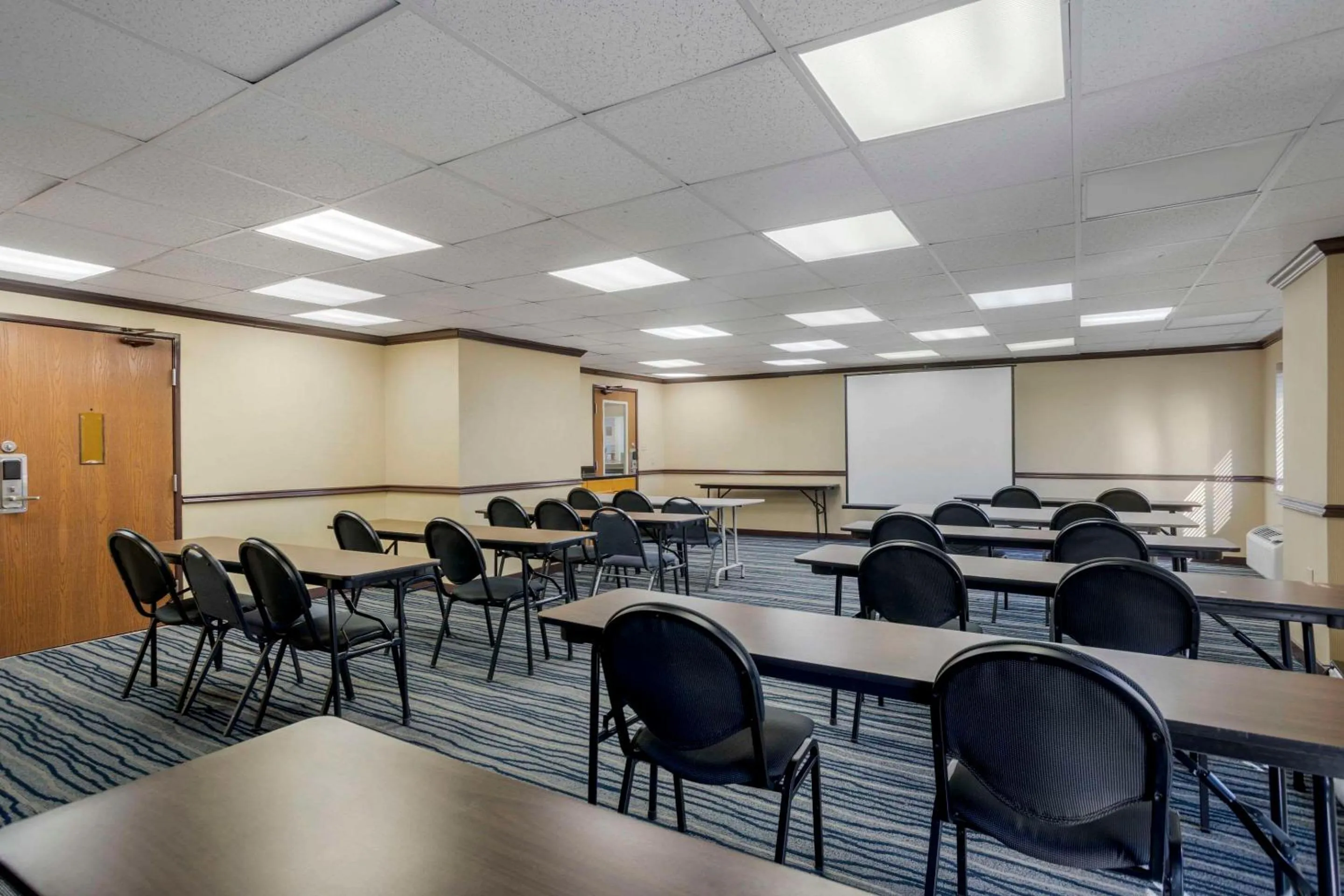 Meeting/conference room in Comfort Inn & Suites Brentwood - Nashville