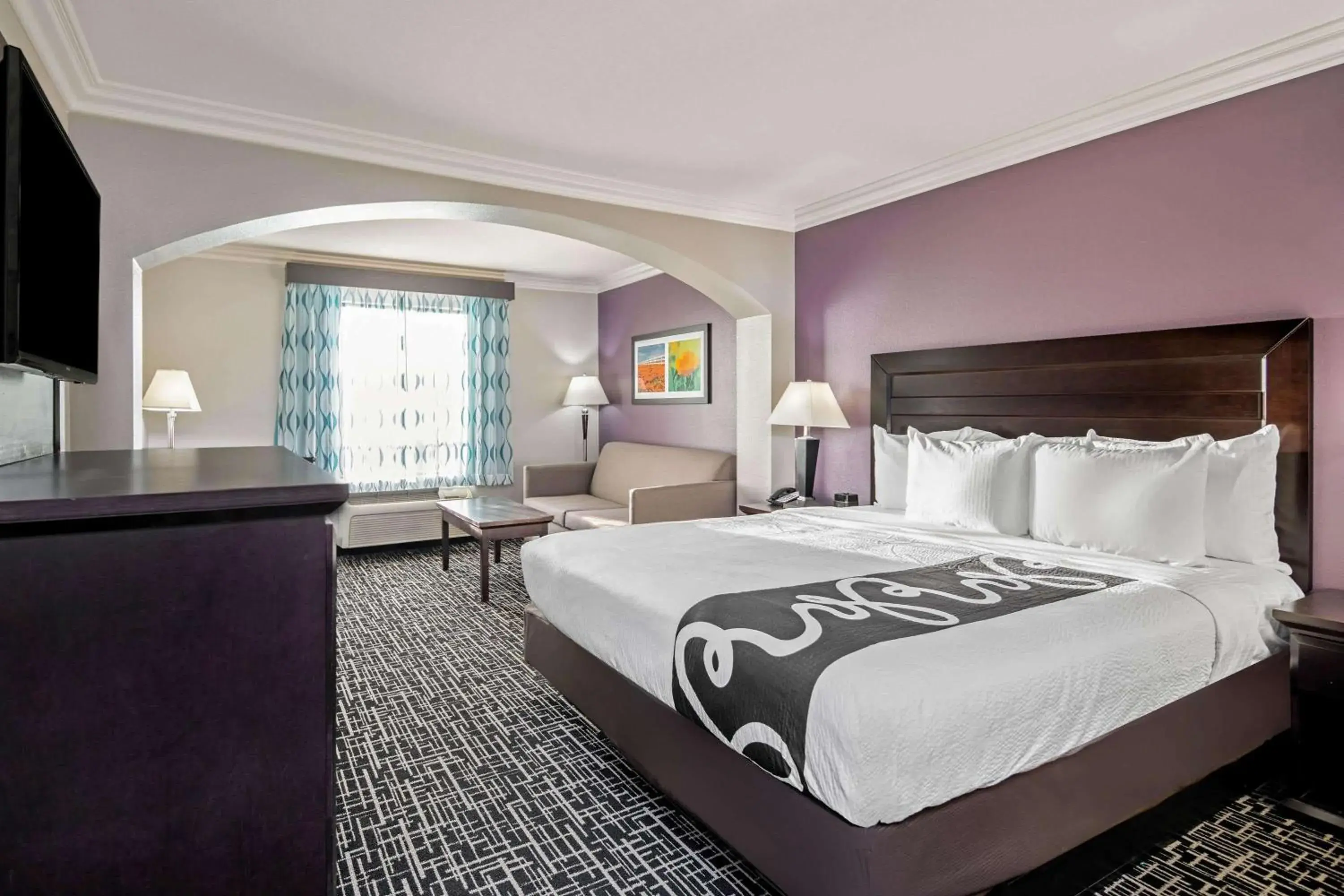 Executive King Room in La Quinta by Wyndham Temecula Executive King Room in La Quinta by Wyndham Temecula