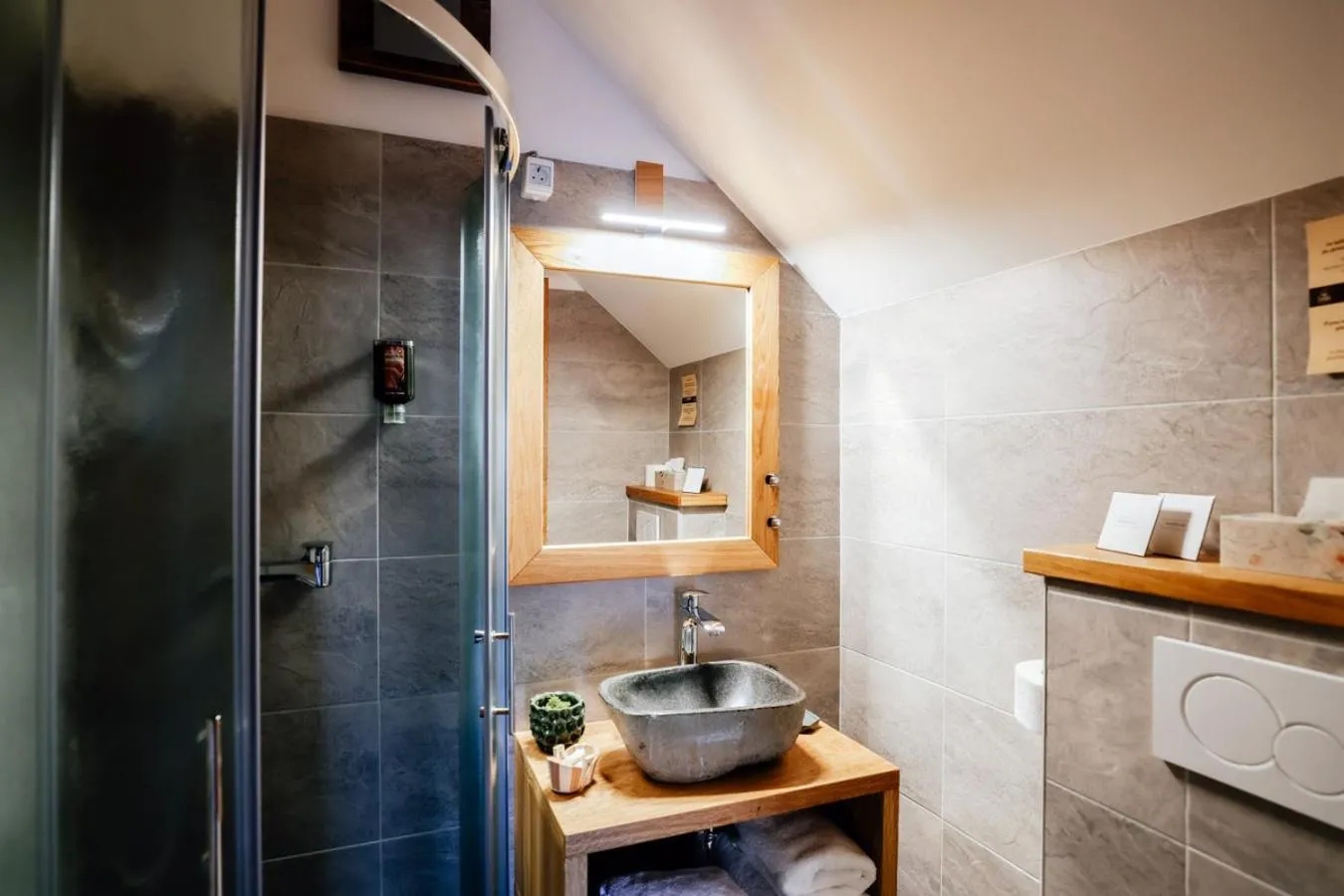 Bathroom in Eko hiša-Eco House Na razpotju