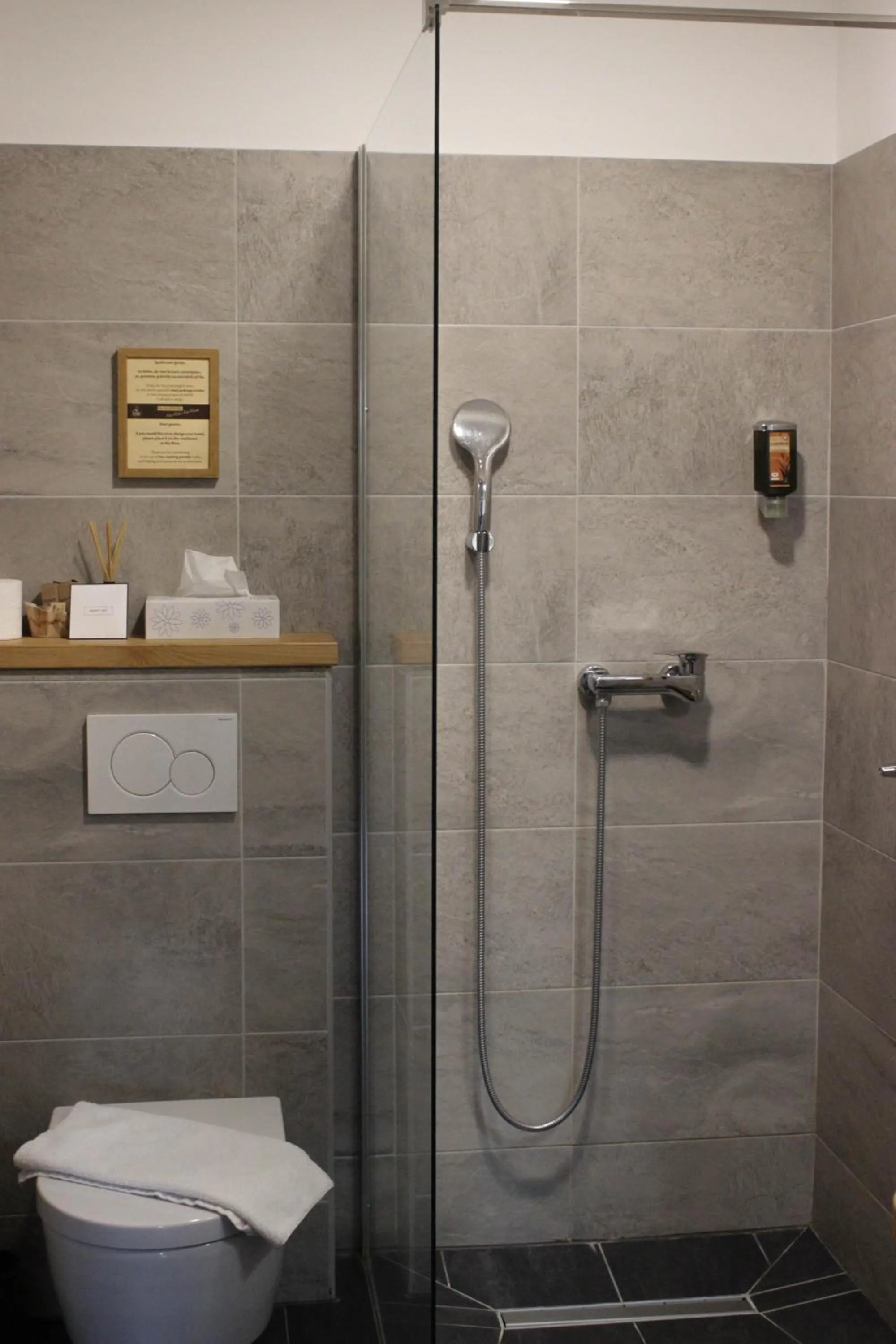 Bathroom in Eko hiša-Eco House Na razpotju