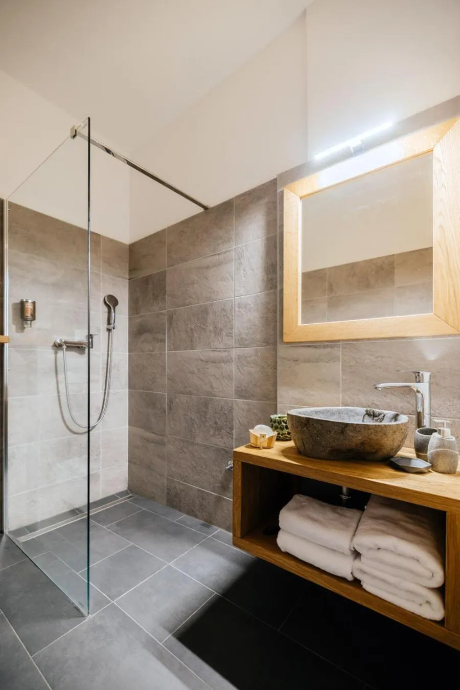 Bathroom in Eko hiša-Eco House Na razpotju