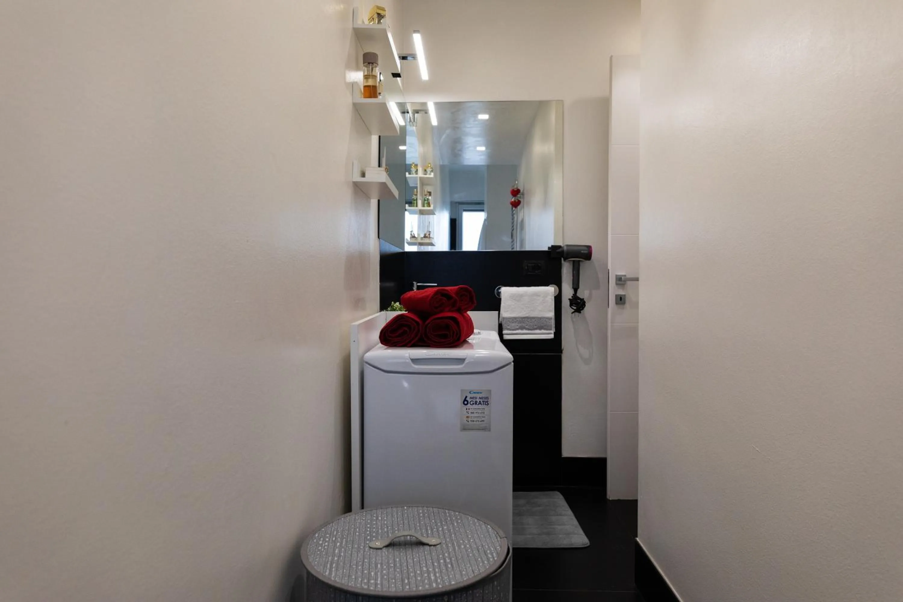 Bathroom in Dreamful Home - Arco della Pace