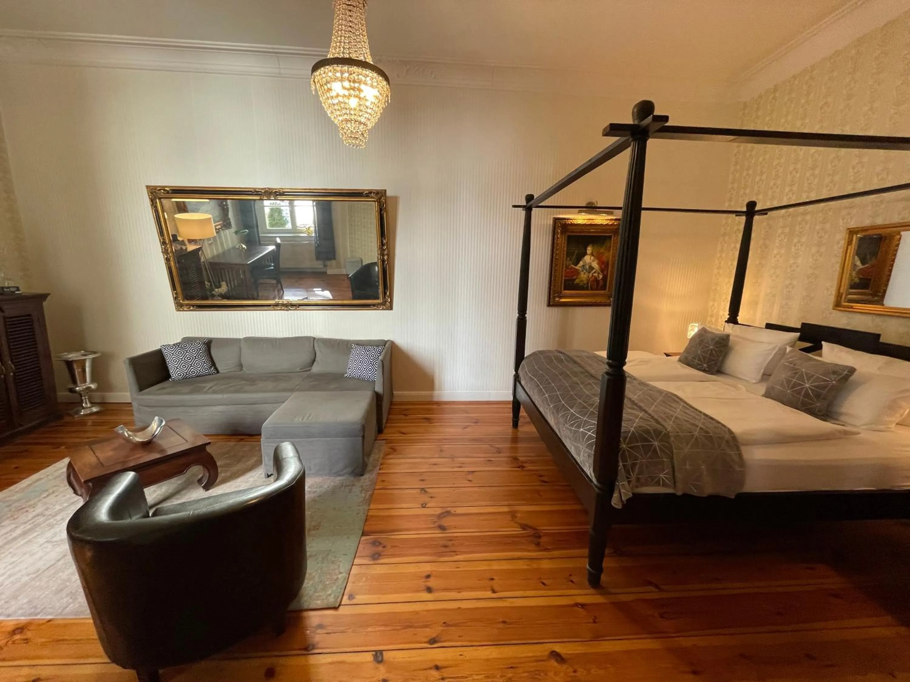 Bedroom, Bed in Honigmond Boutique Hotel