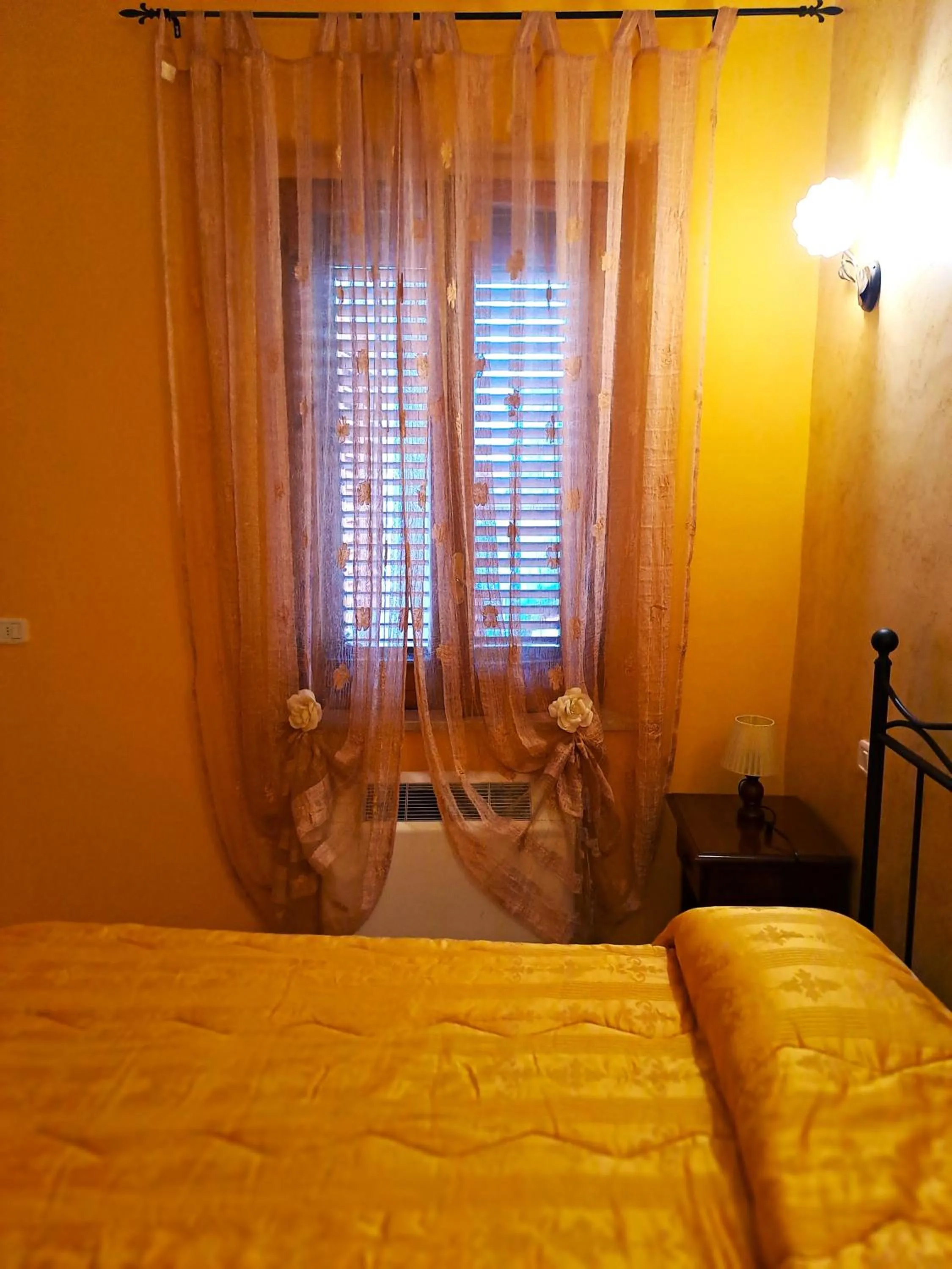 Bed in Bed And Breakfast Camere Primavera