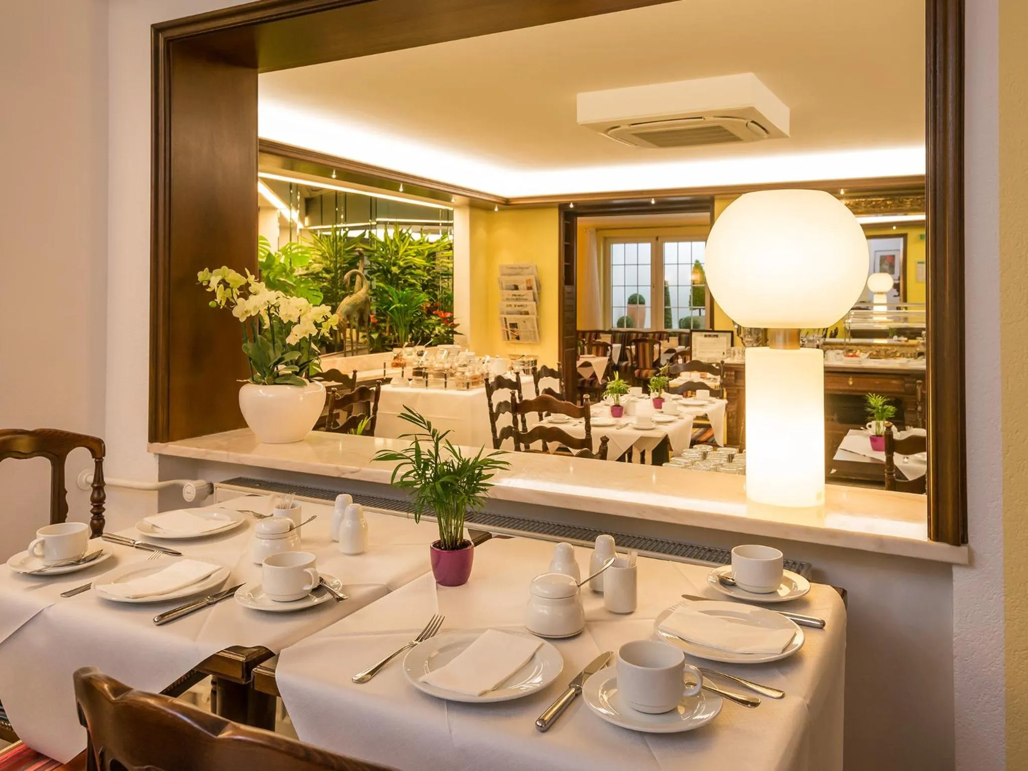 Restaurant/places to eat in Hotel Palmenhof