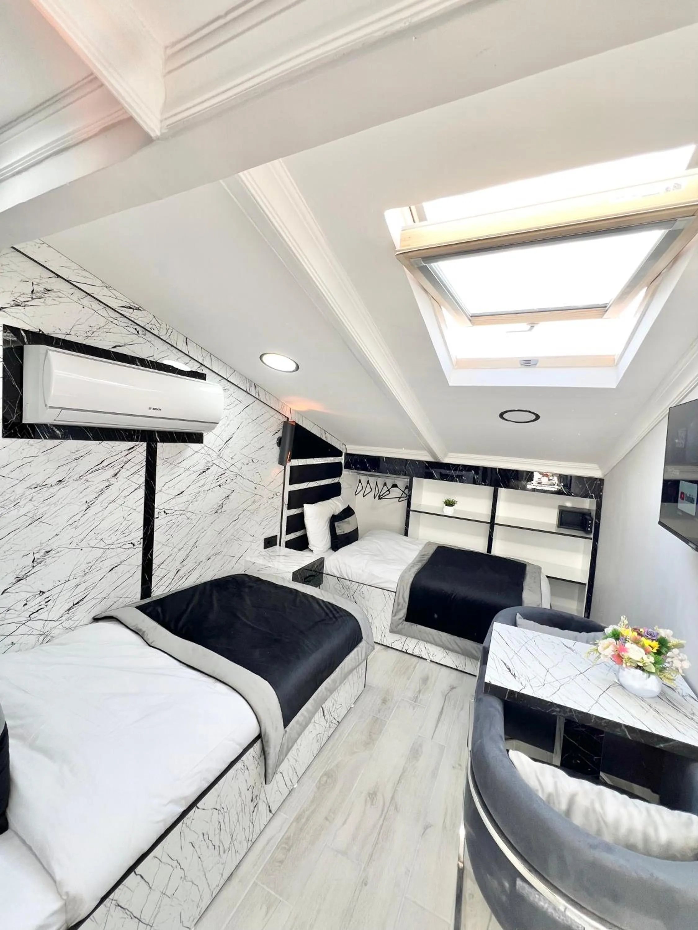 Bed in Taksim Larissa hotel suites