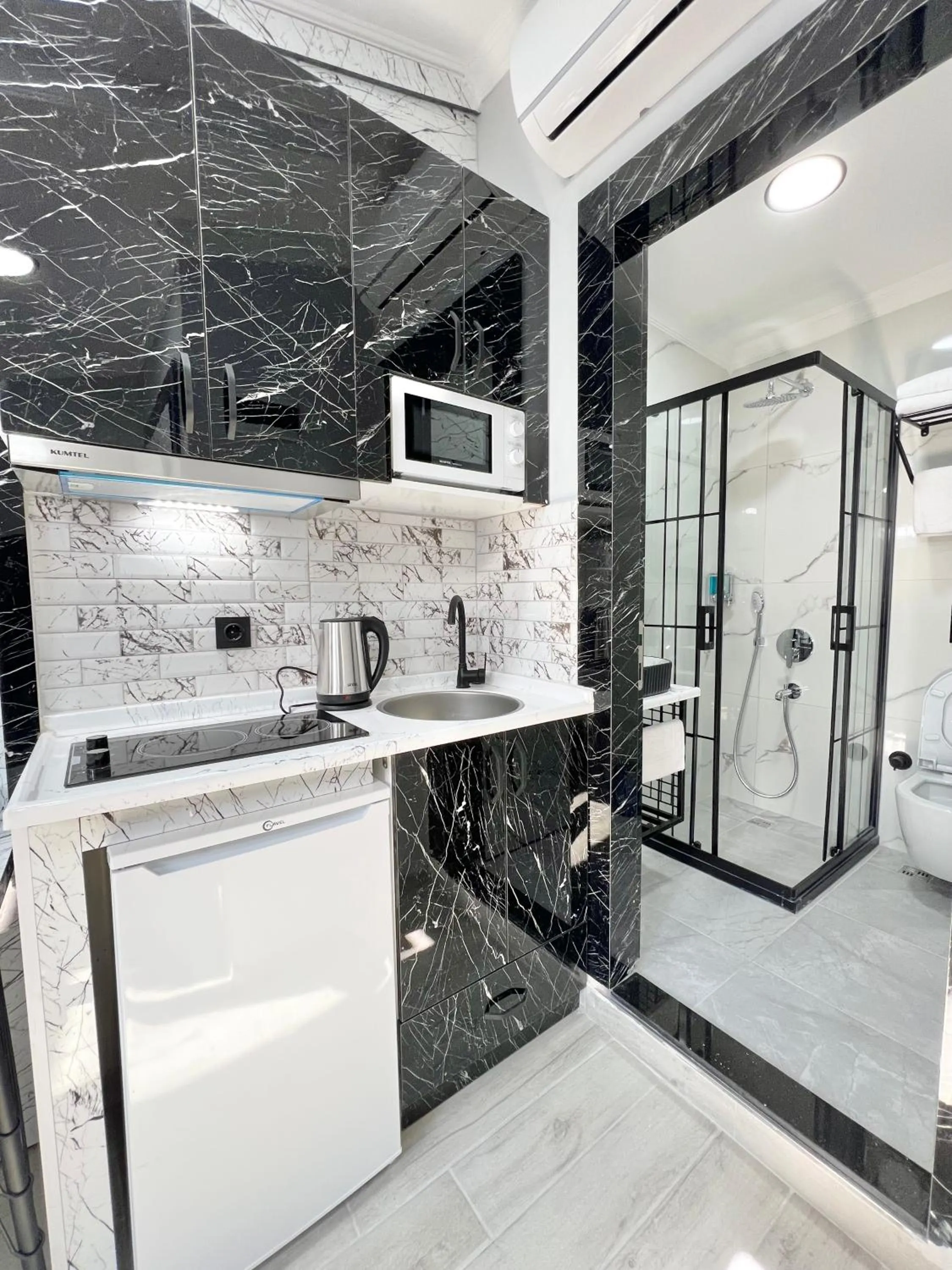 Taksim Larissa hotel suites