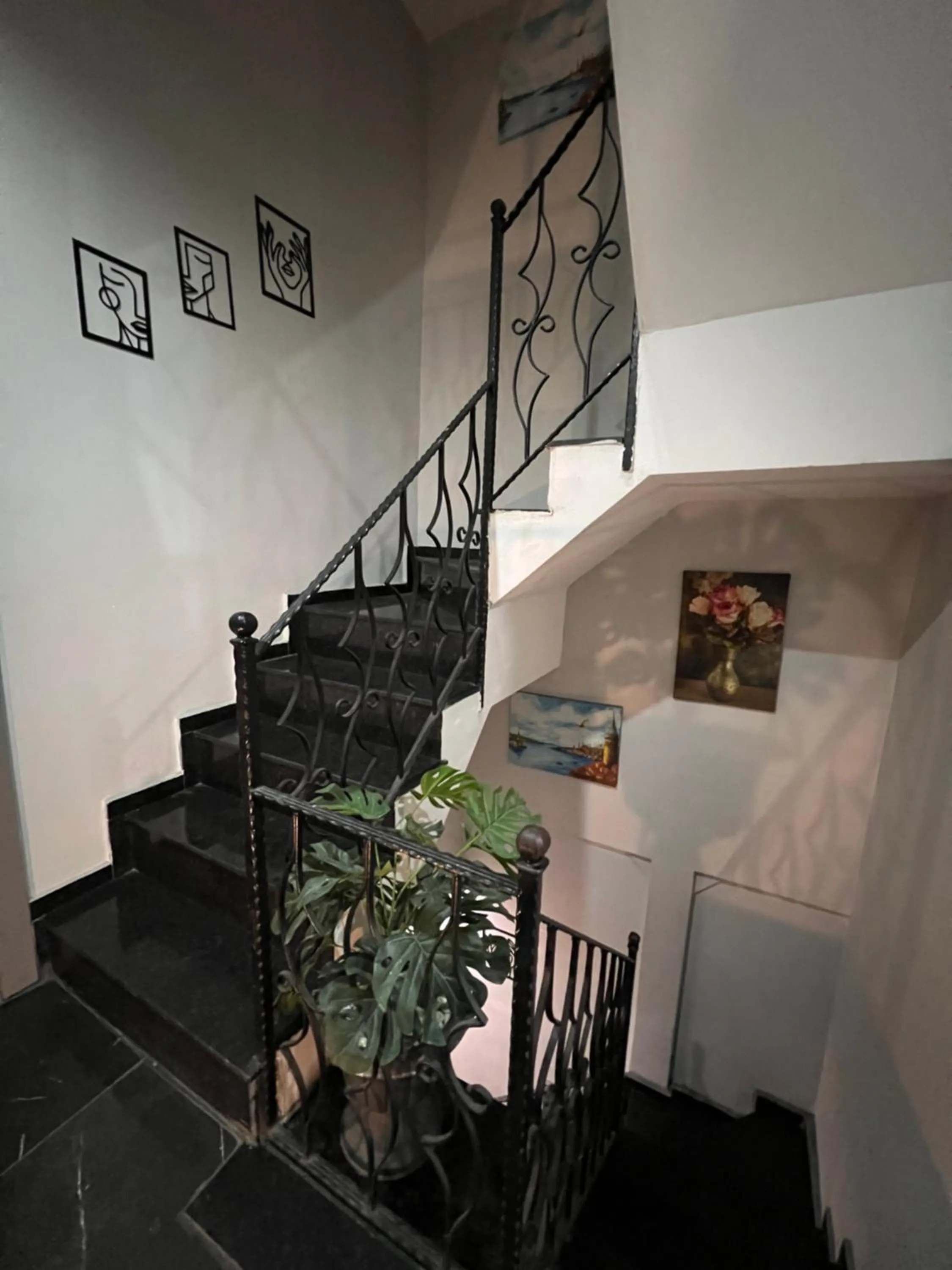 Taksim Larissa hotel suites