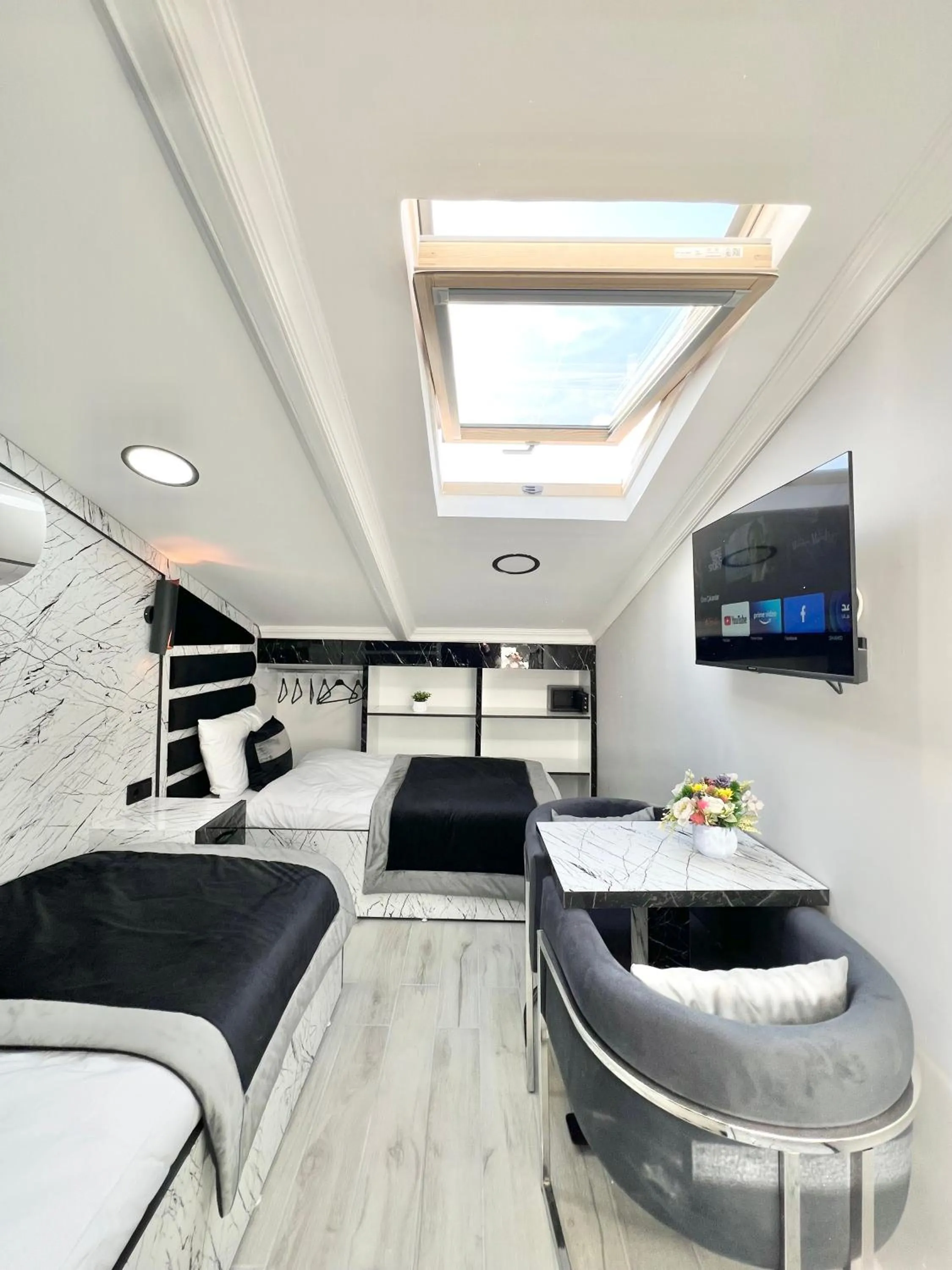 Bed in Taksim Larissa hotel suites