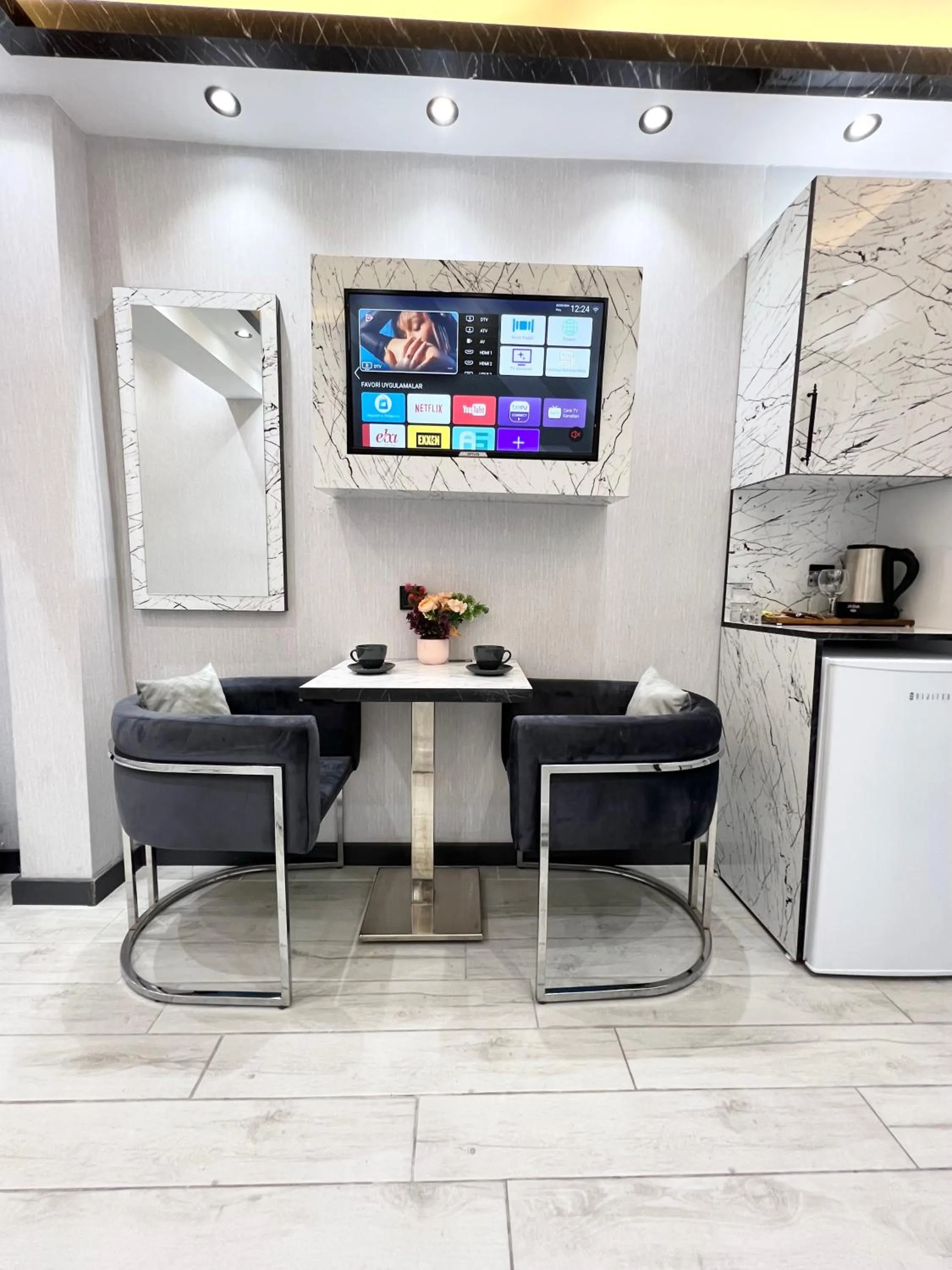 Taksim Larissa hotel suites