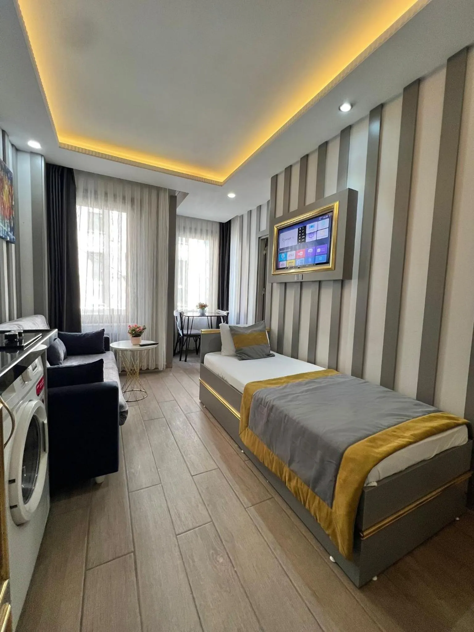 Bed in Taksim Larissa hotel suites
