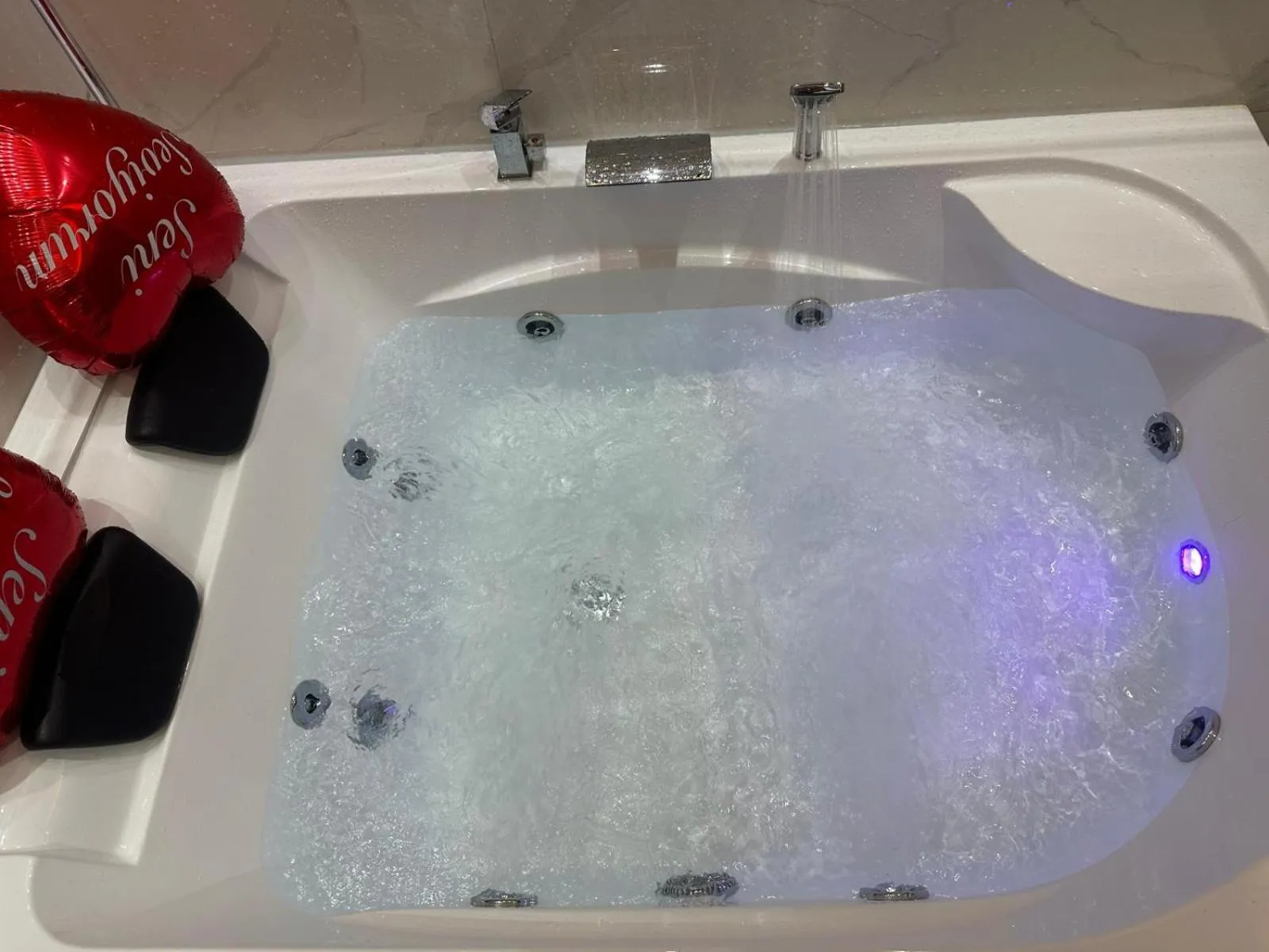 Taksim Larissa hotel suites