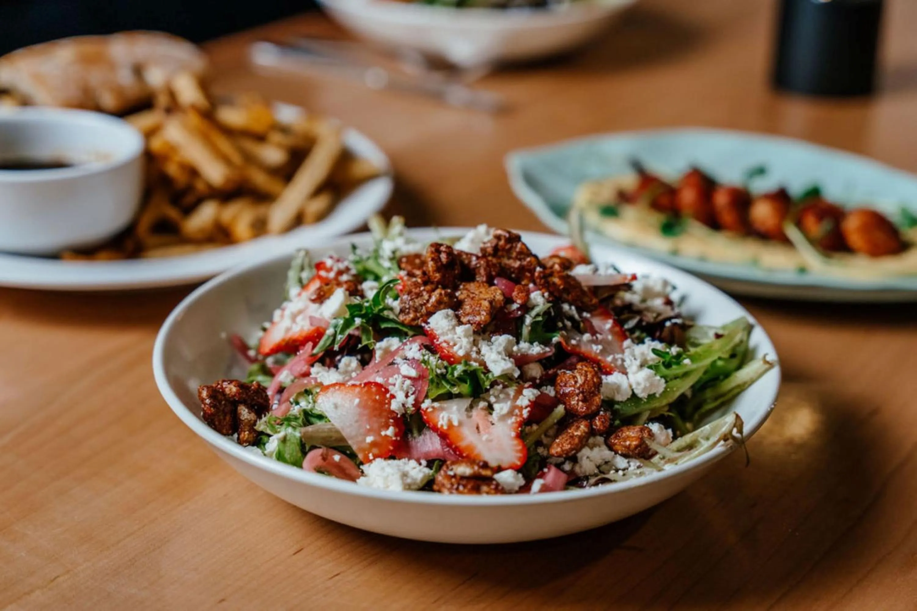 Restaurant/places to eat in Holiday Inn Hotel & Suites St.Catharines-Niagara by IHG