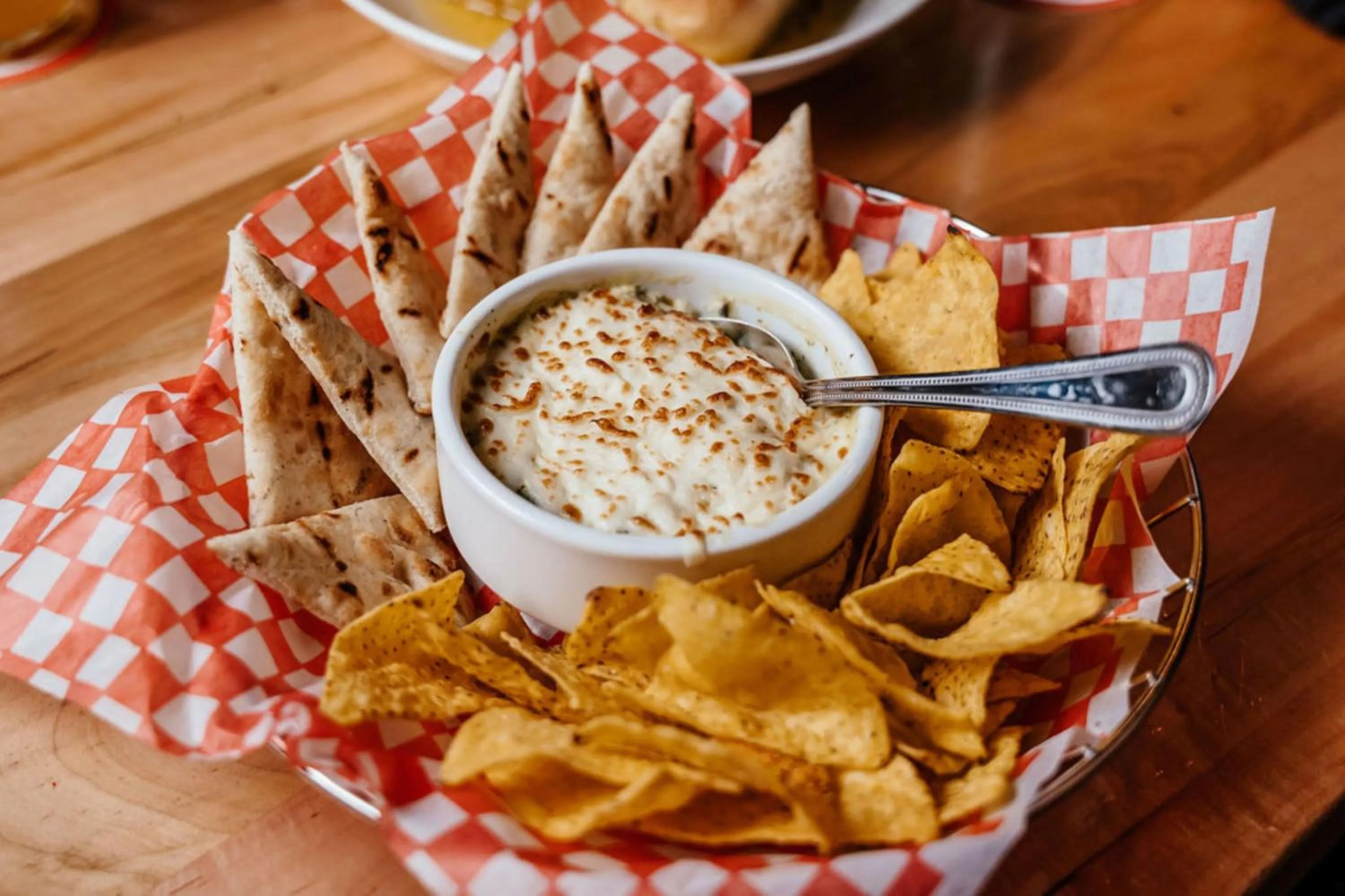 Restaurant/places to eat in Holiday Inn Hotel & Suites St.Catharines-Niagara by IHG