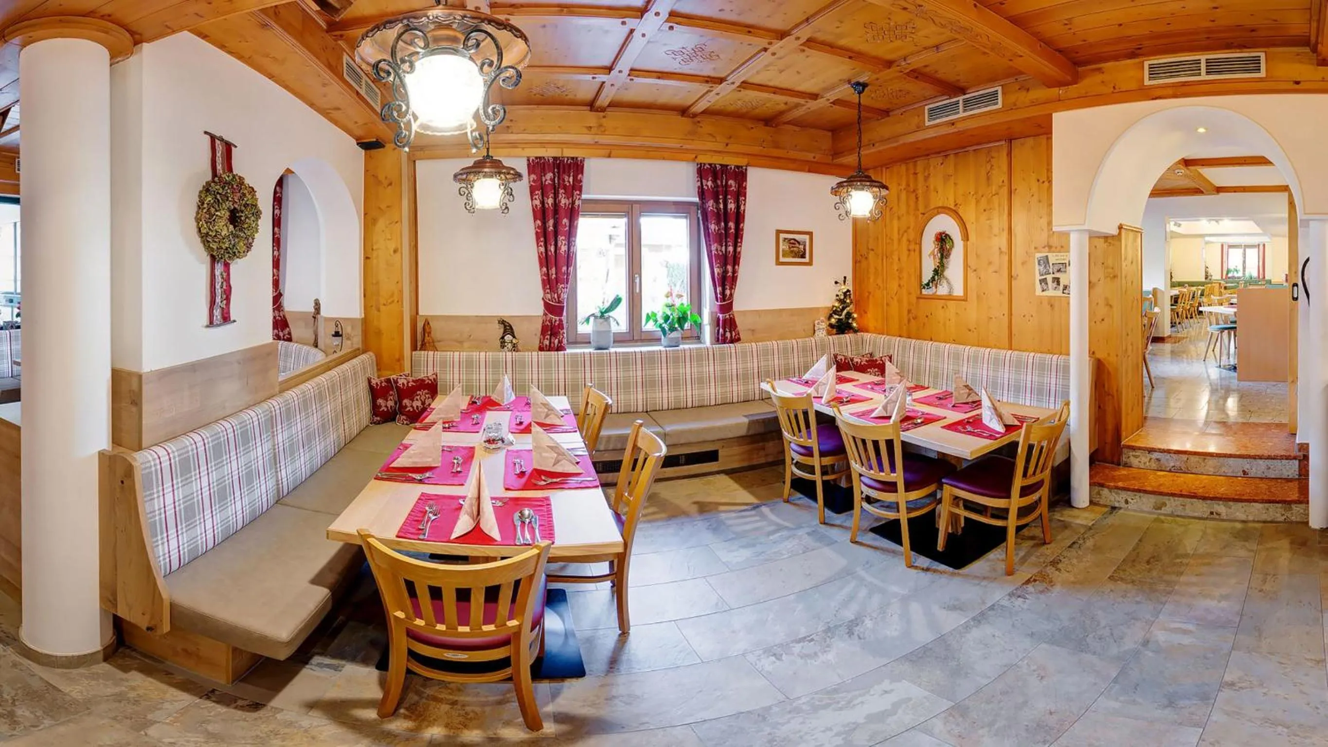 Dining area in Hotel-Pension Egger