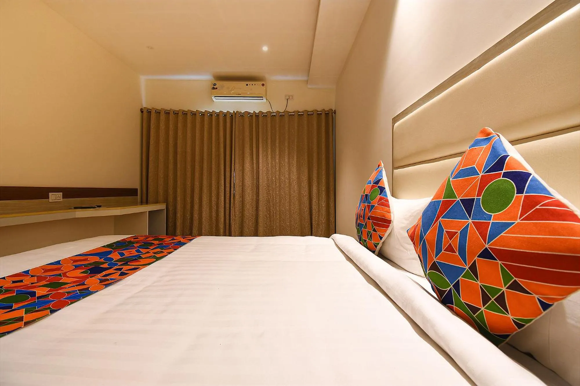 Bedroom, Bed in FabHotel High Rise - Marathalli