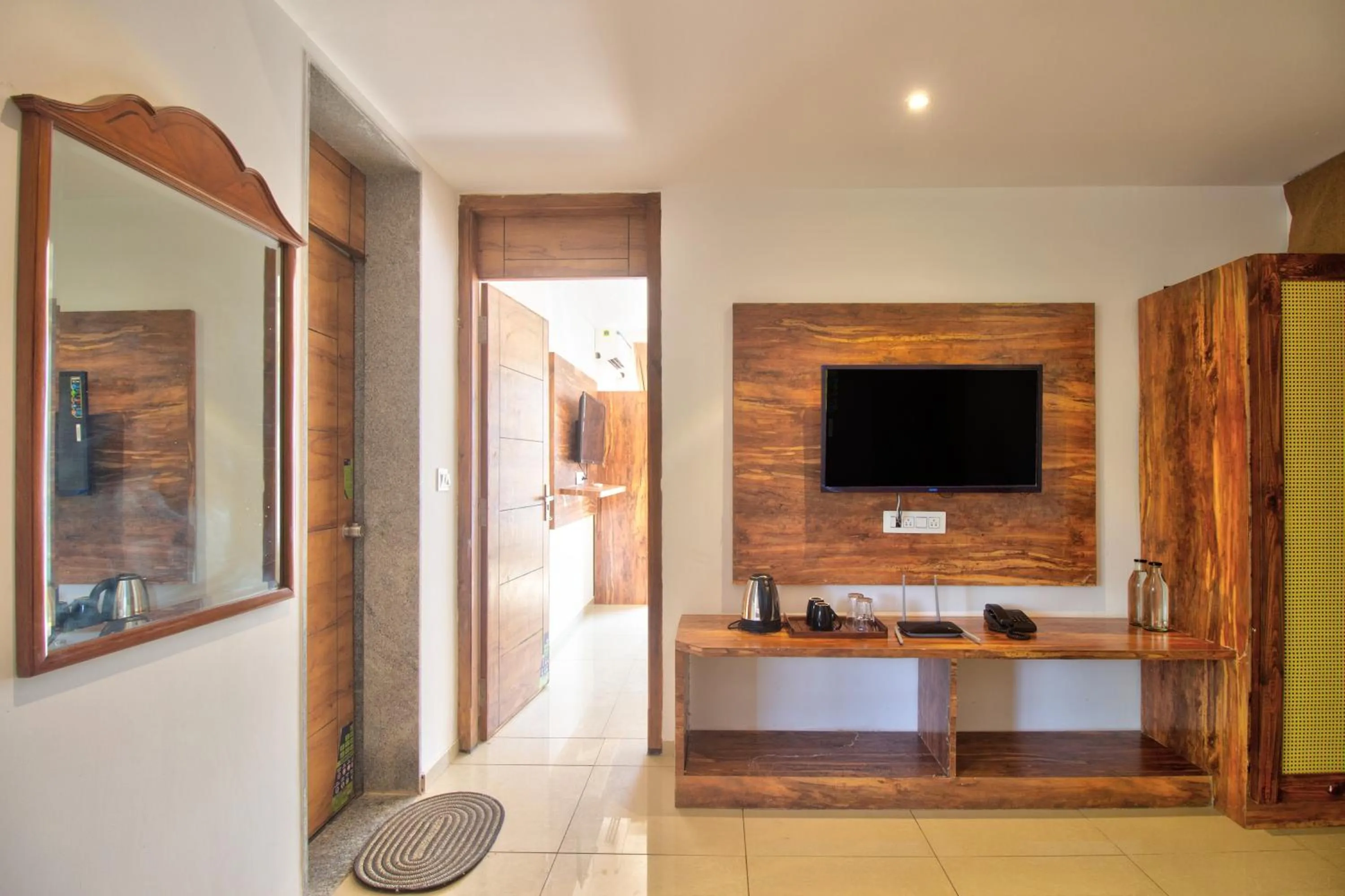 TV and multimedia in Hotel Sea Sapphire ,Calangute