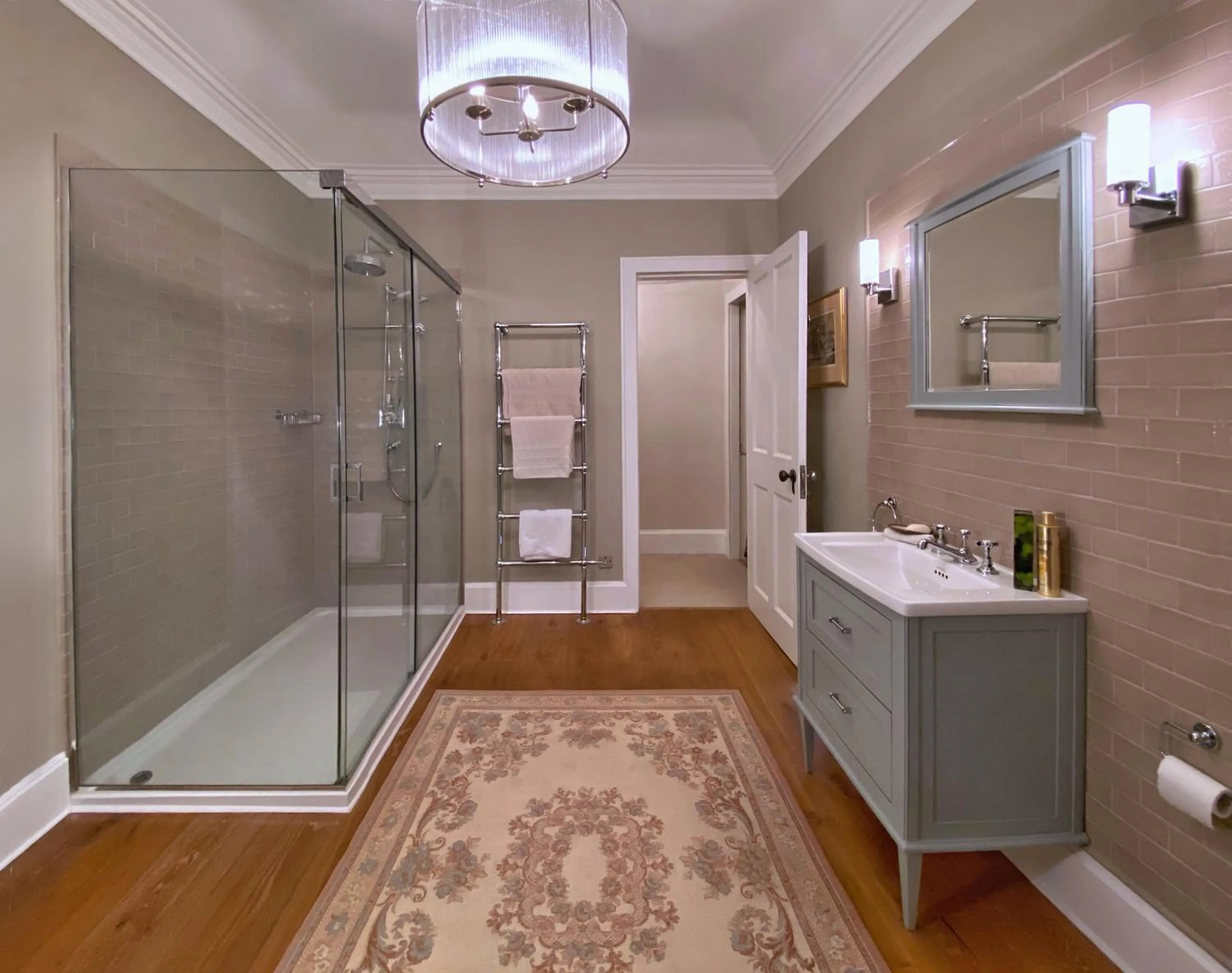 Bathroom in Park of Drumquhassle