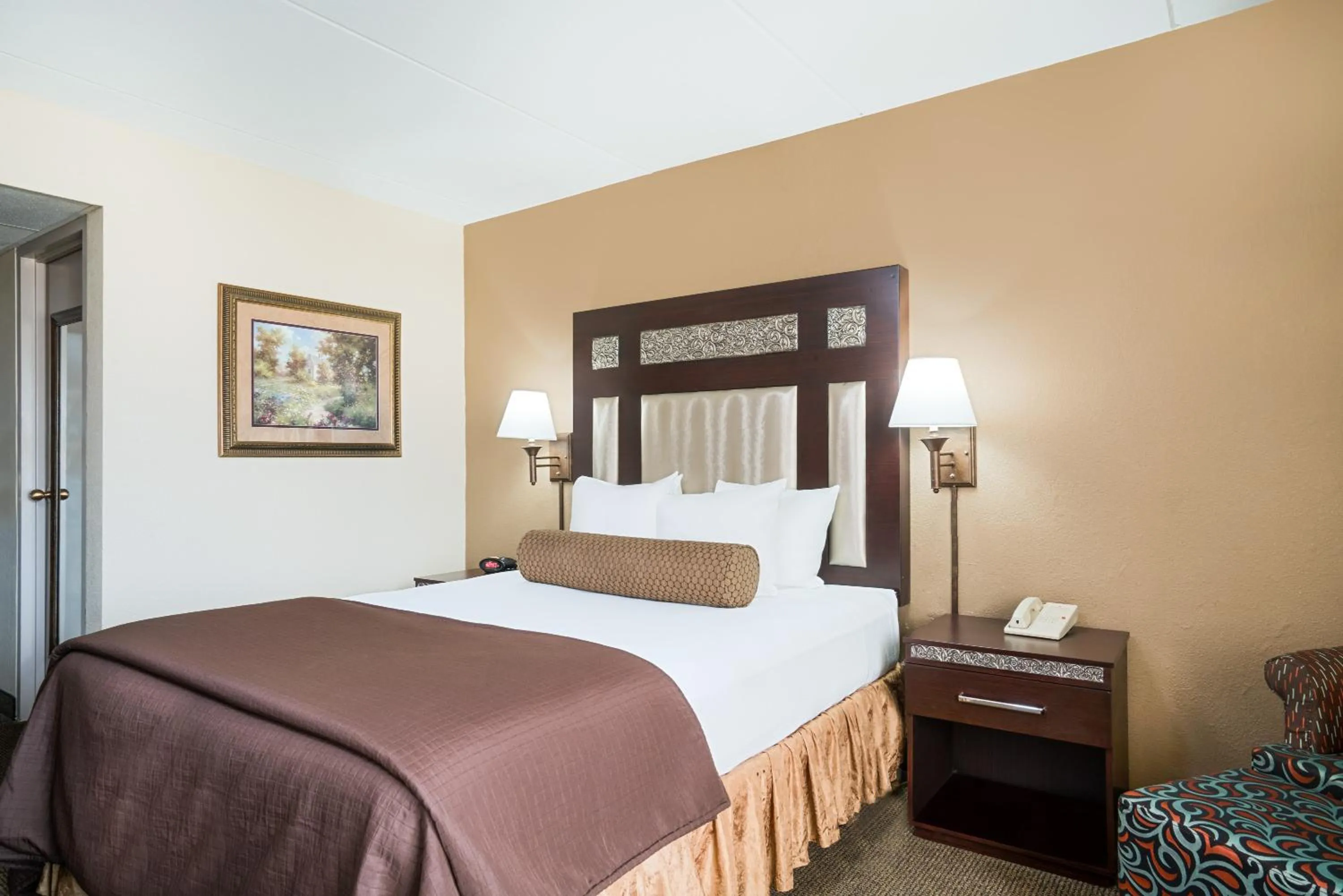 Ramada by Wyndham Plymouth Hotel & Conference Center