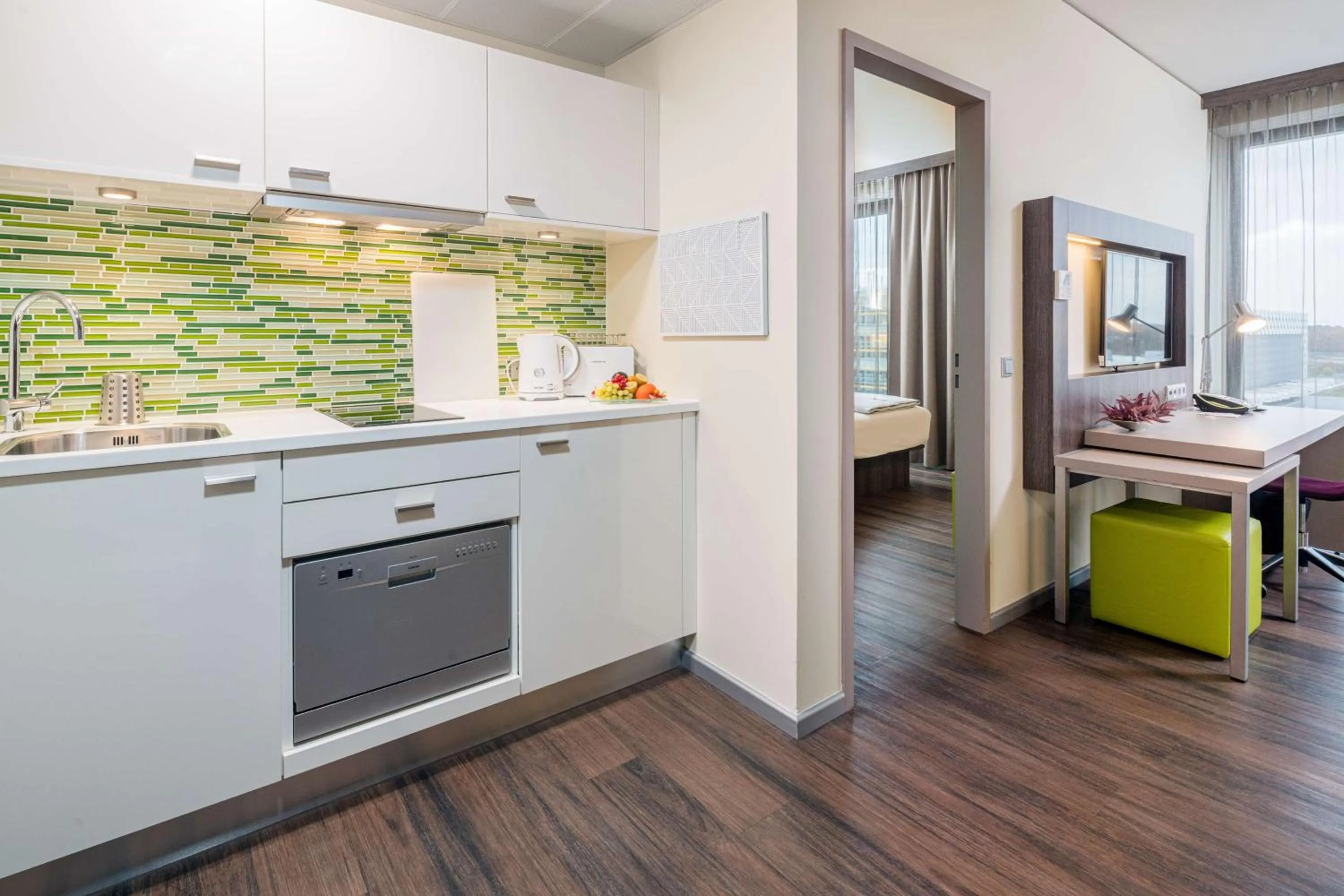 Kitchen or kitchenette in Best Western Hotel Airport Frankfurt