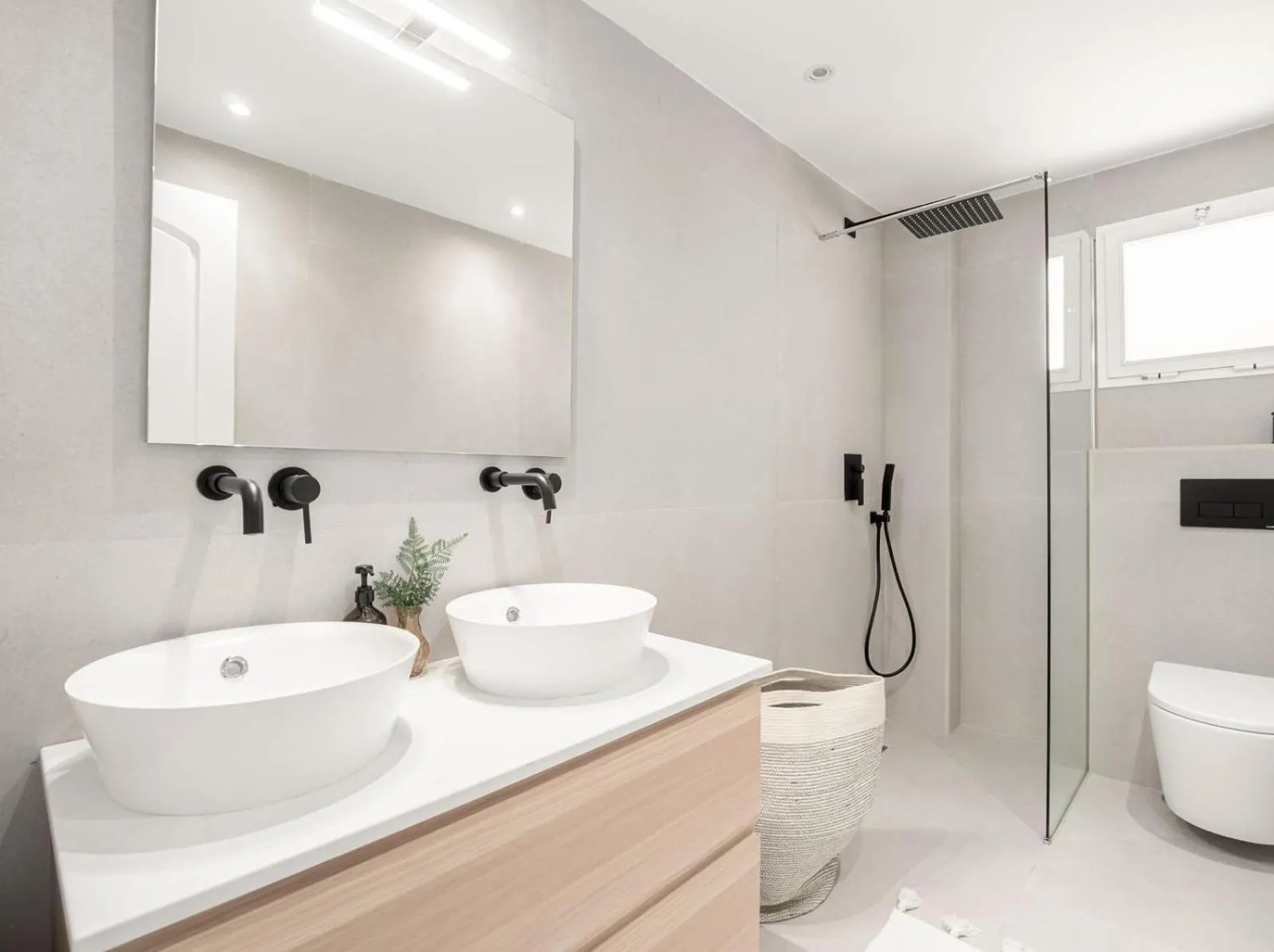 Vogue styled flat in the heart of Nueva Andalucía