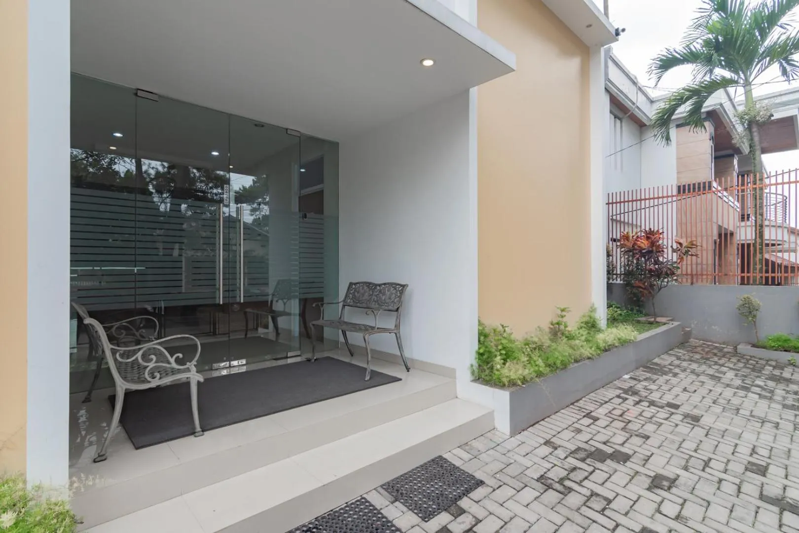 Hotel Sukahaji Street Bandung Redpartner