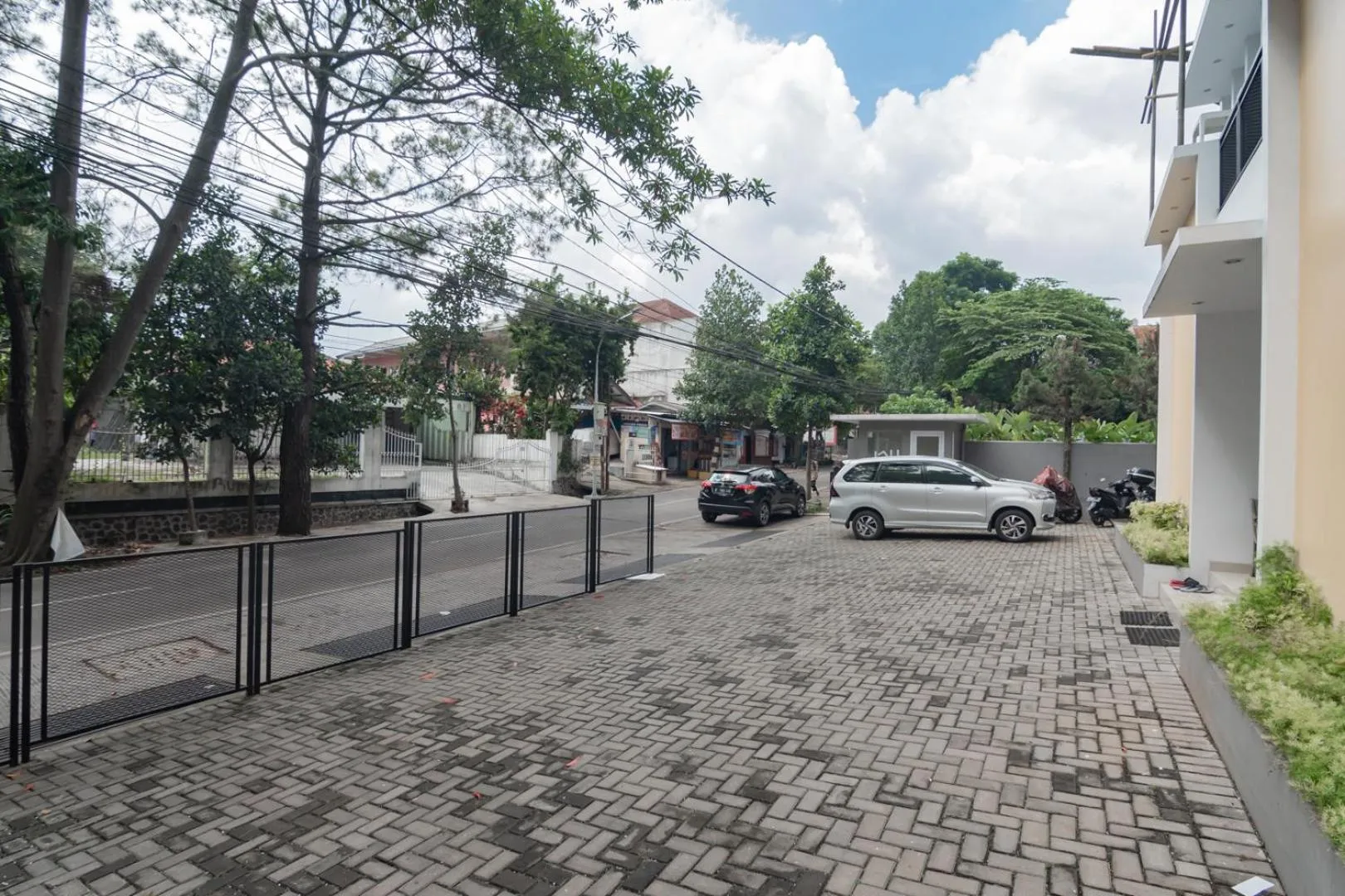 Hotel Sukahaji Street Bandung Redpartner