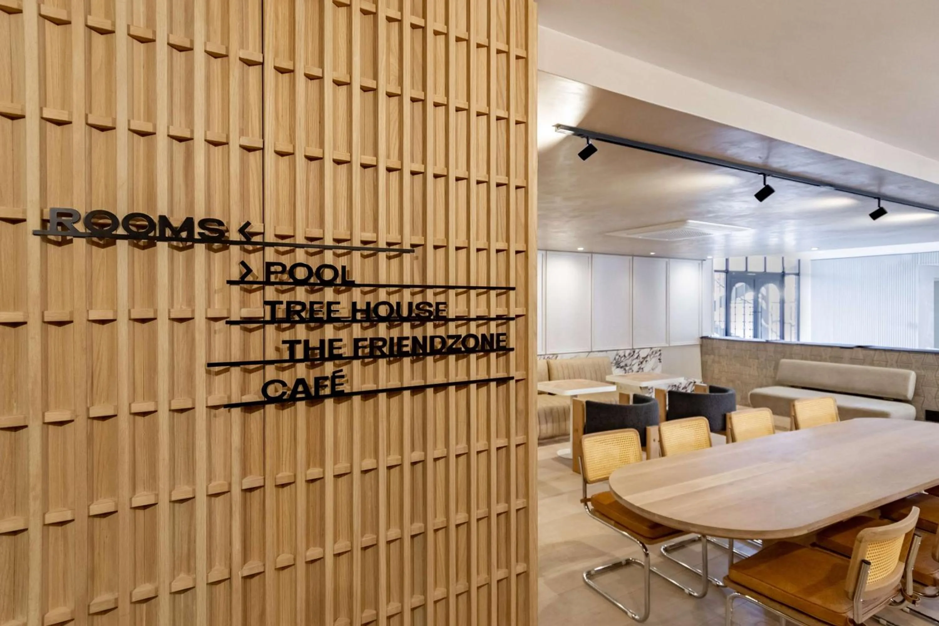 Restaurant/places to eat in Hyatt House Johannesburg, Sandton