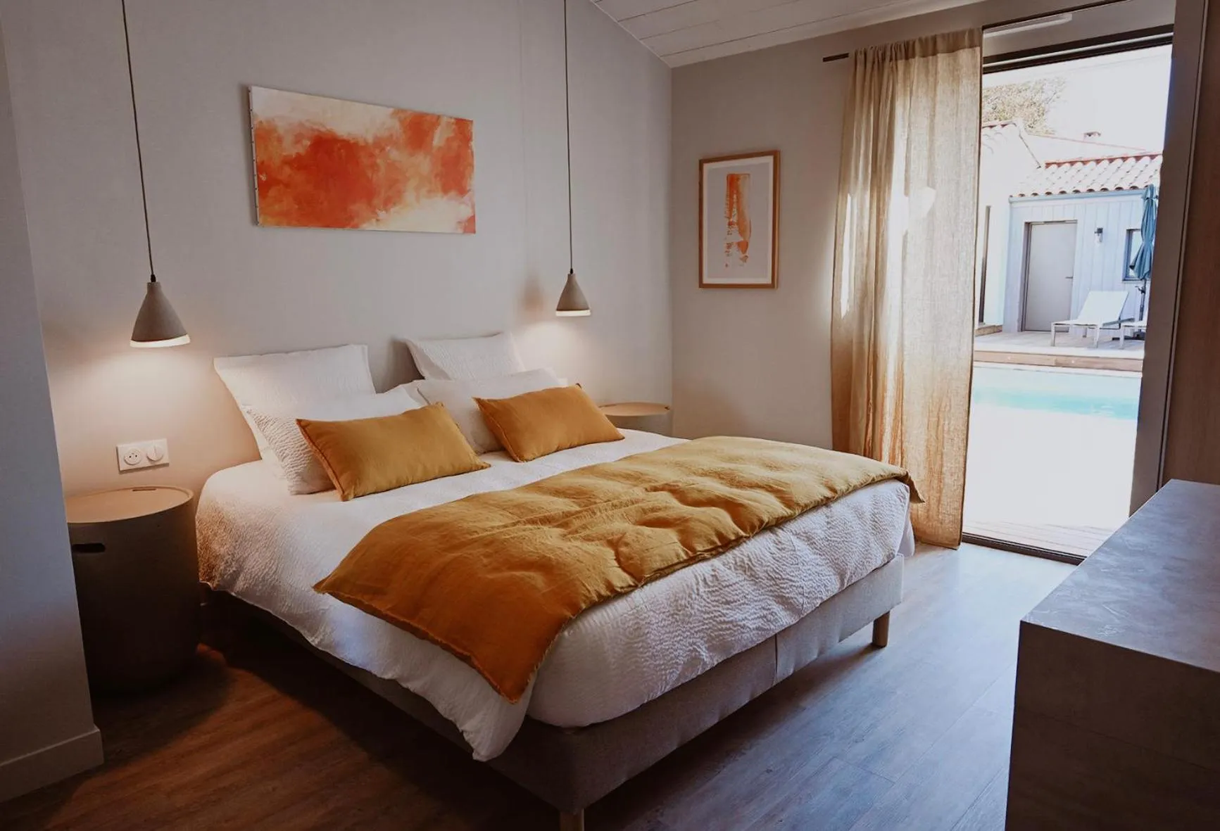 Photo of the whole room, Bed in L'envie