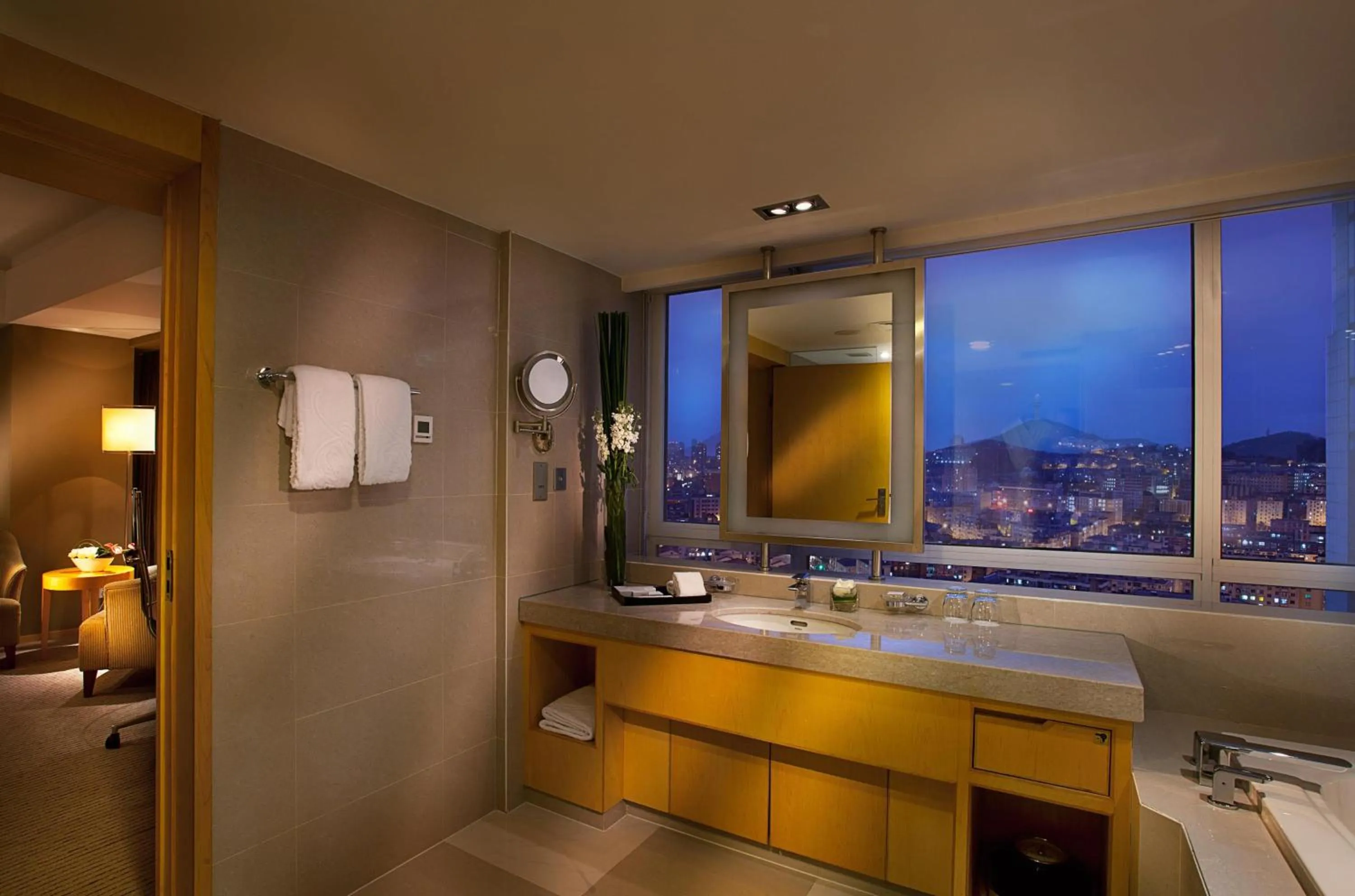 Bathroom in Kempinski Hotel Dalian