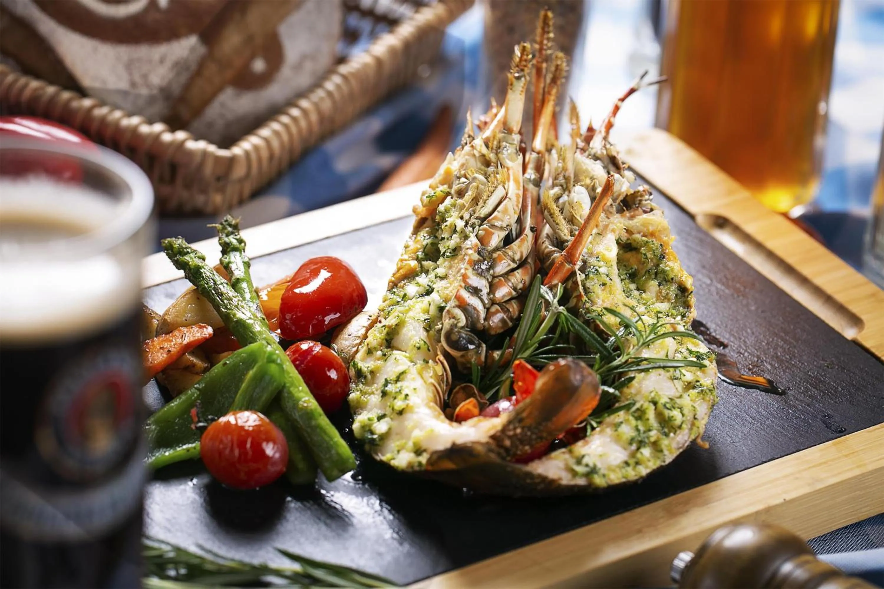 Restaurant/places to eat in Kempinski Hotel Dalian