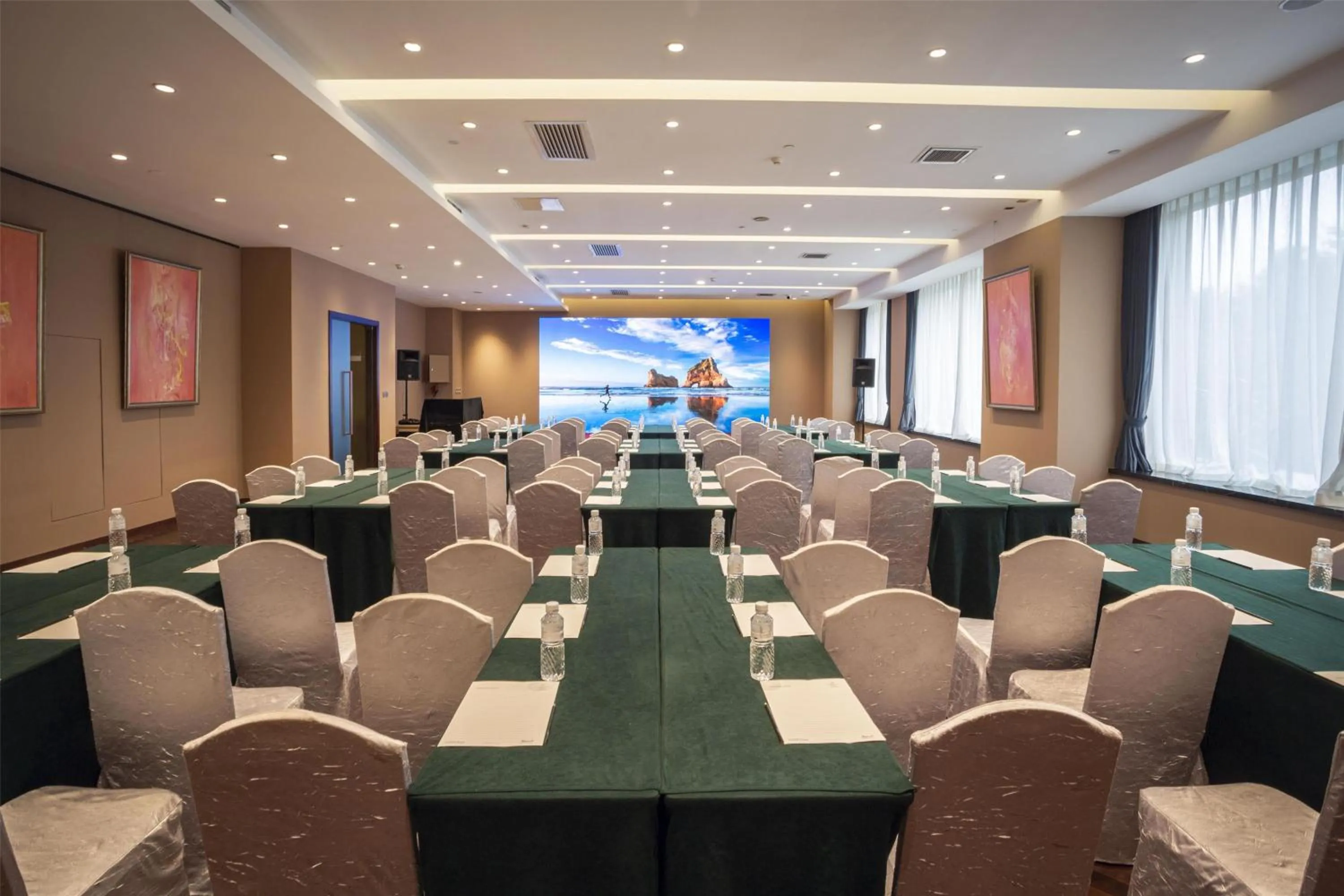 Meeting/conference room in Kempinski Hotel Dalian