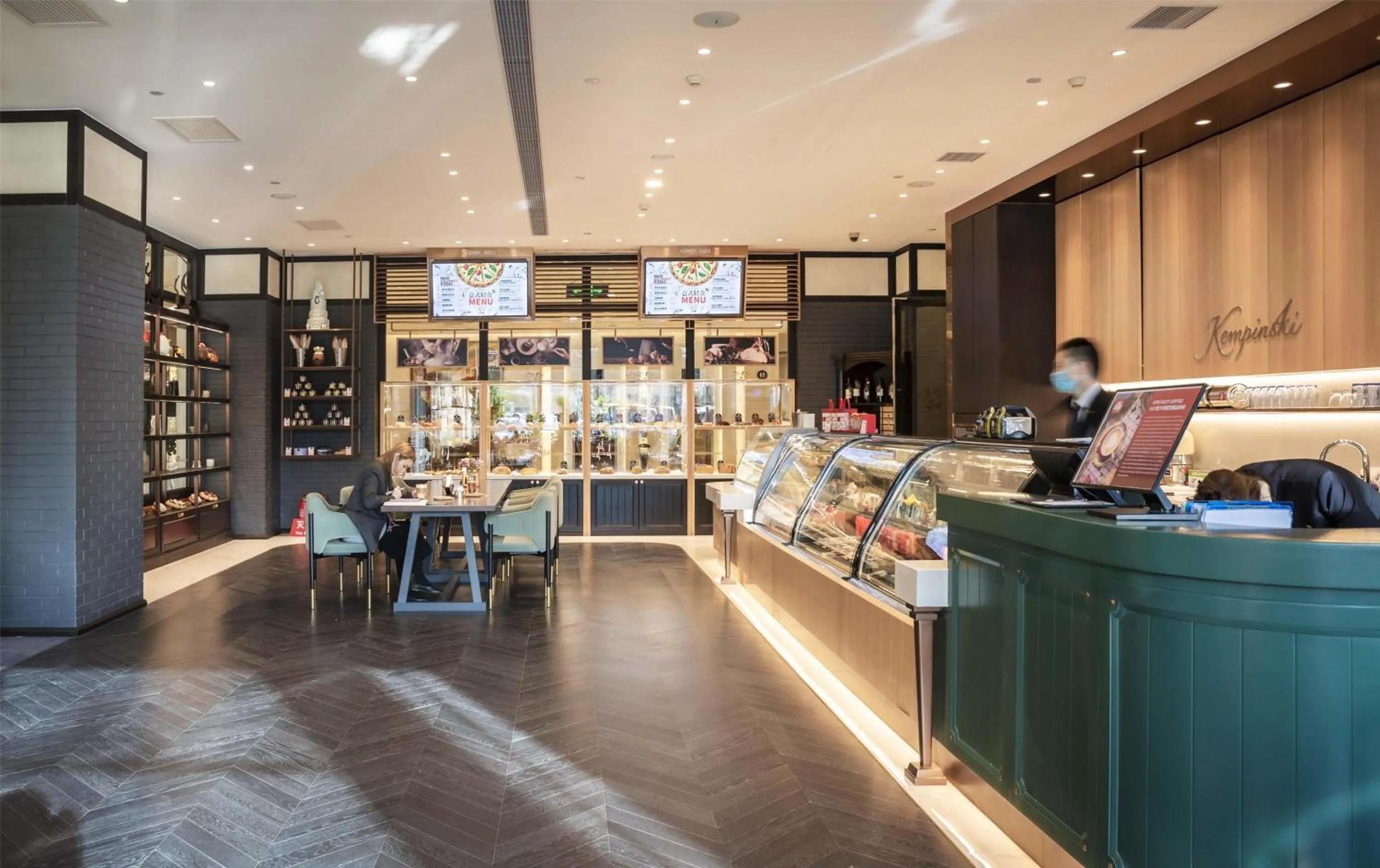 Restaurant/places to eat in Kempinski Hotel Dalian