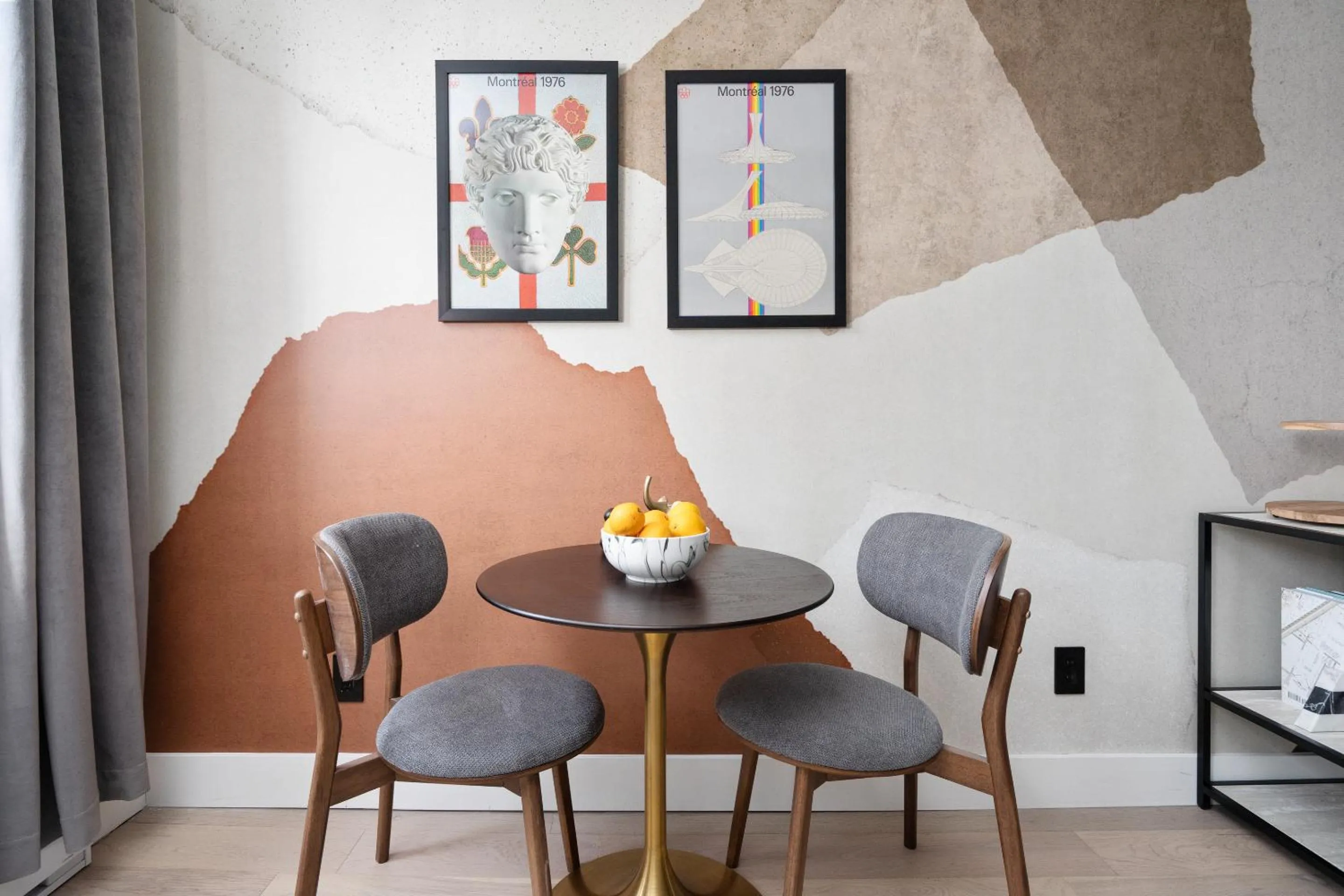 Dining area in François-Denis Apartments