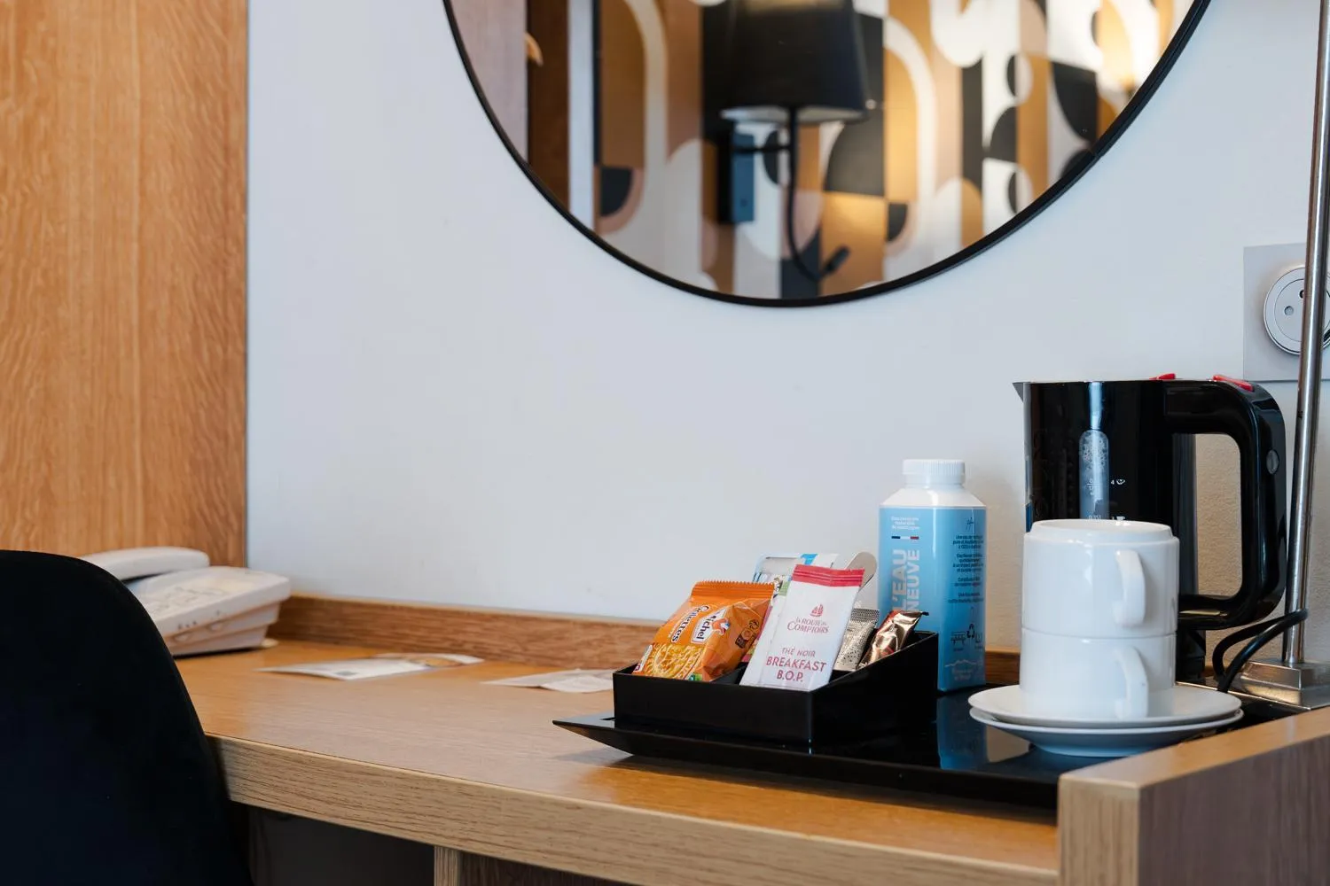 Coffee/tea facilities in Best Western Hotel Acadie Paris Nord Villepinte