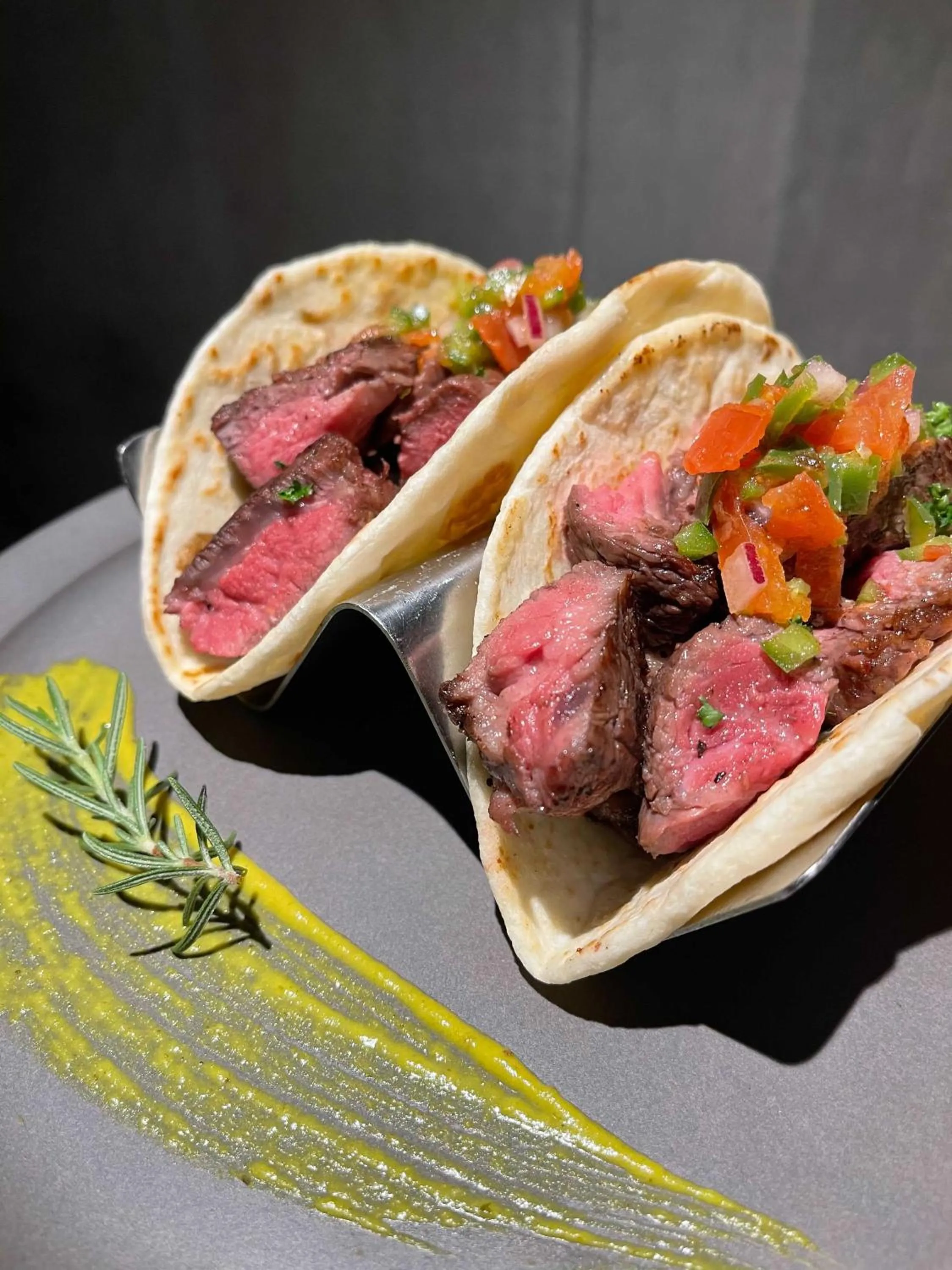 Restaurant/places to eat in Blue Entrance