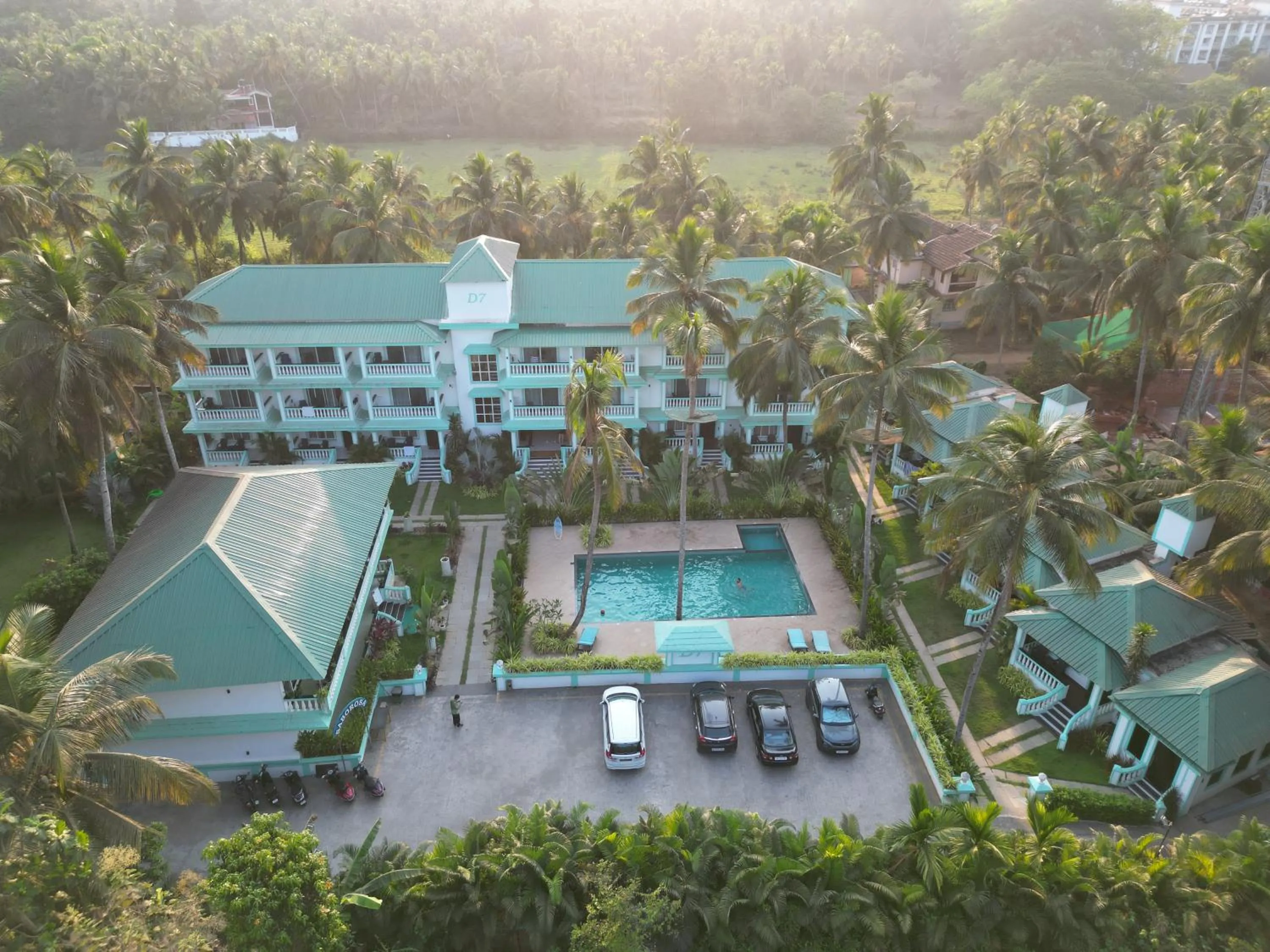 Property building in D7 La Serene