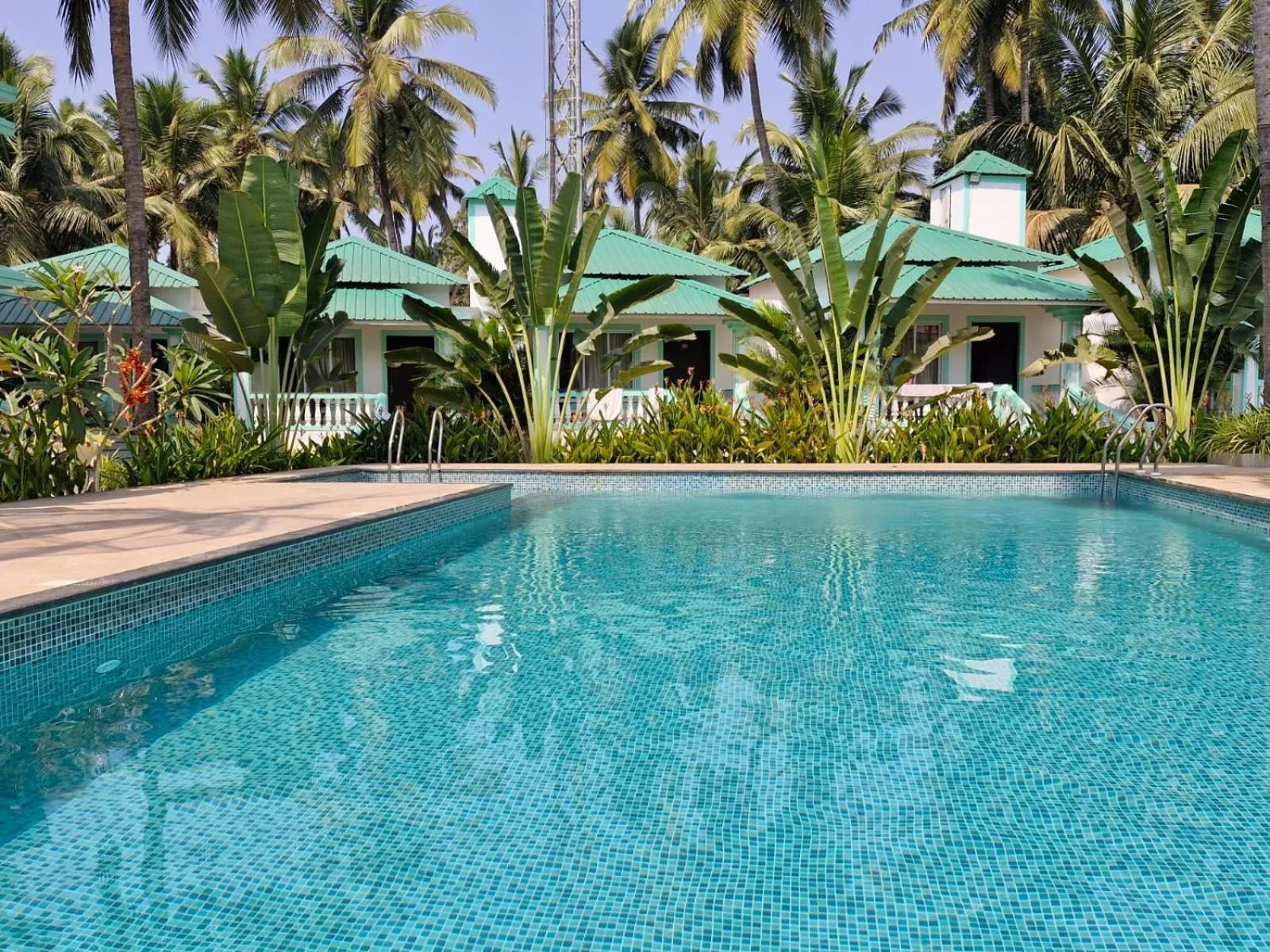 Pool view in D7 La Serene