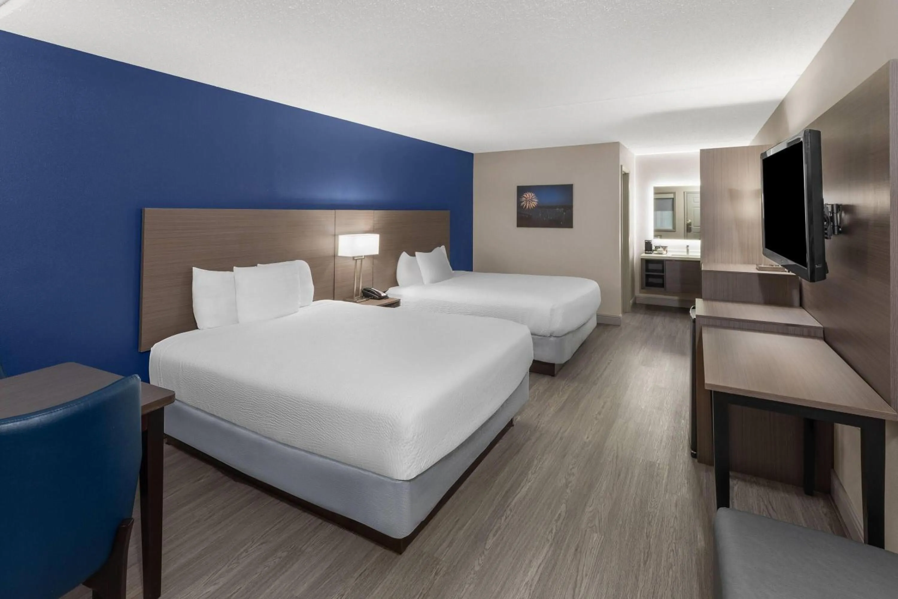 Photo of the whole room, Bed in Angel Inn Near IMAX, a Travelodge by Wyndham