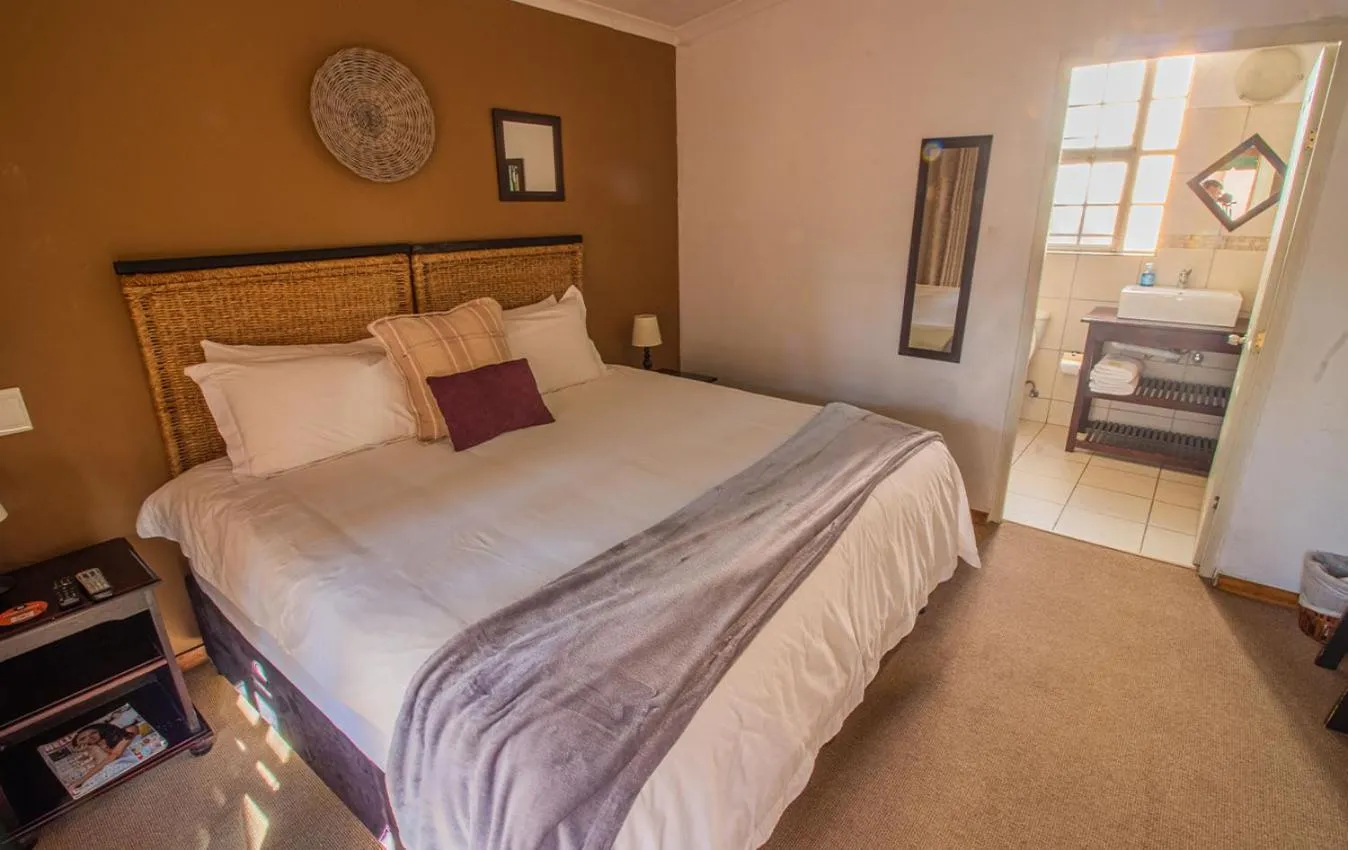 Bed in Charlie's Spot - The Gardens