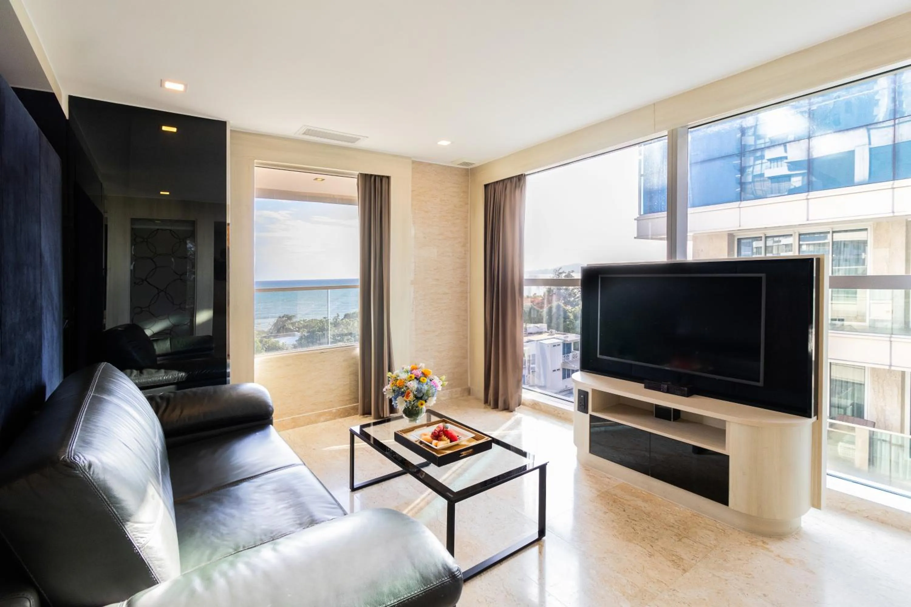 The Sanctuary Resort Pattaya, BW Signature Collection