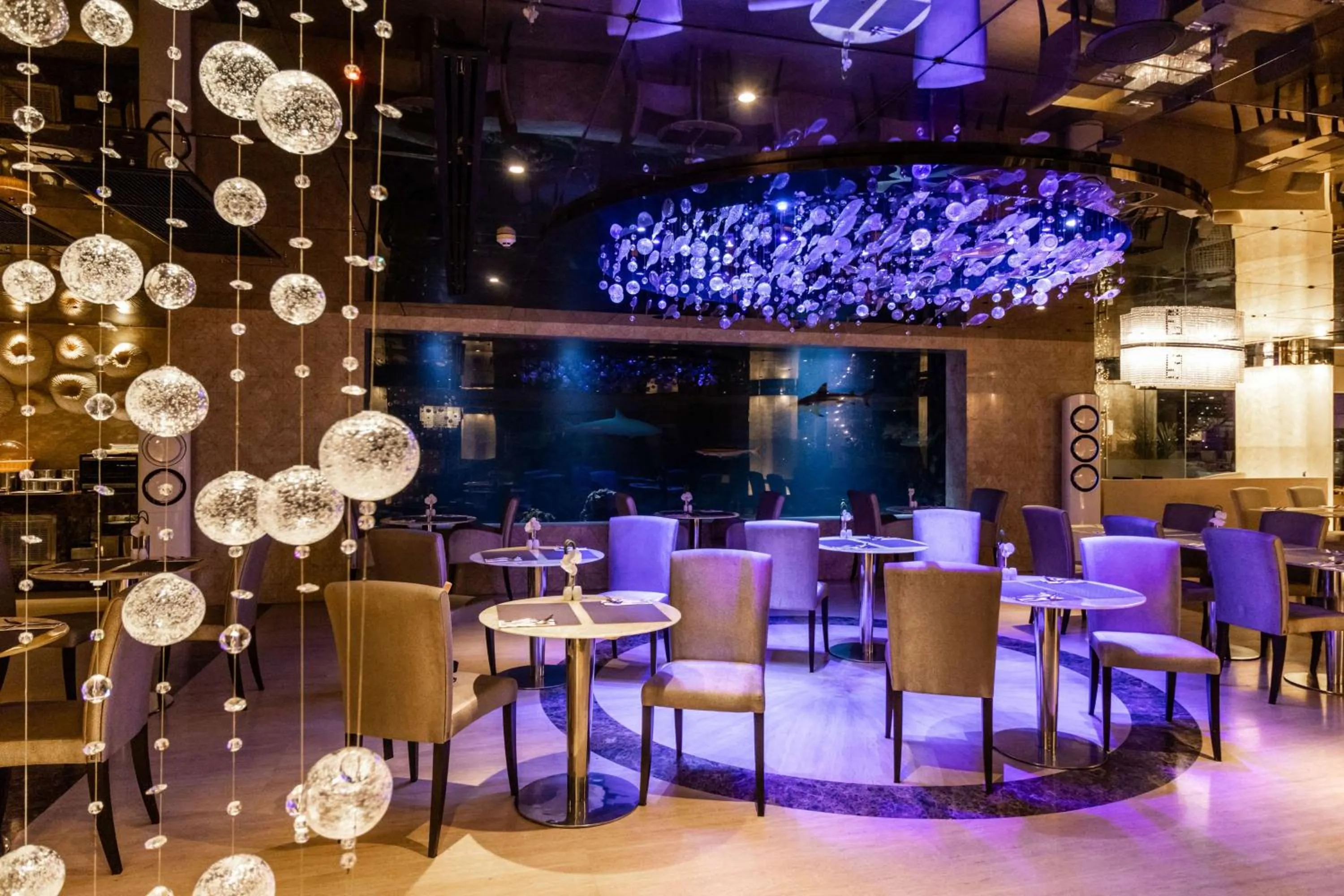 Restaurant/places to eat in The Sanctuary Resort Pattaya, BW Signature Collection