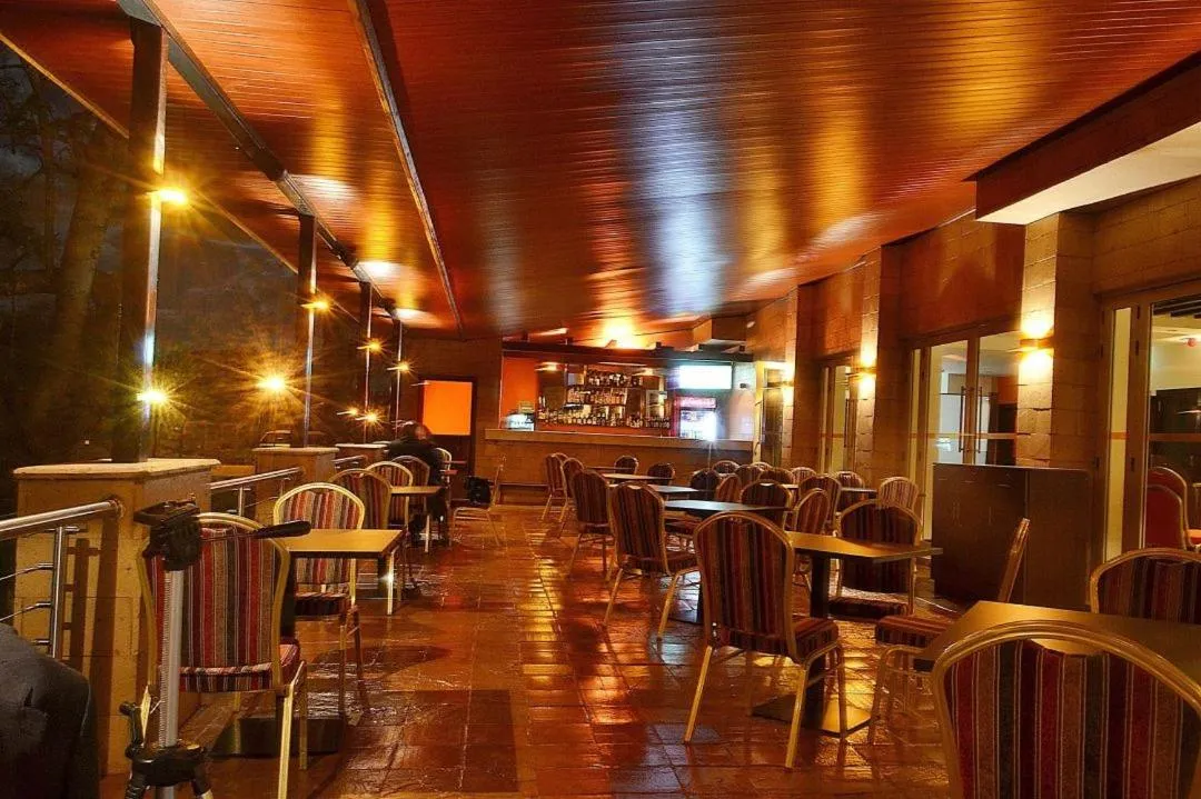 Restaurant/places to eat in Qaribu Inn Boutique Hotel Nairobi