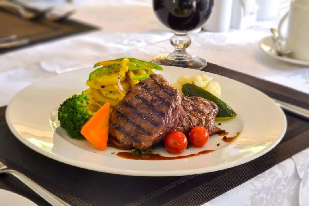 Food in Qaribu Inn Boutique Hotel Nairobi