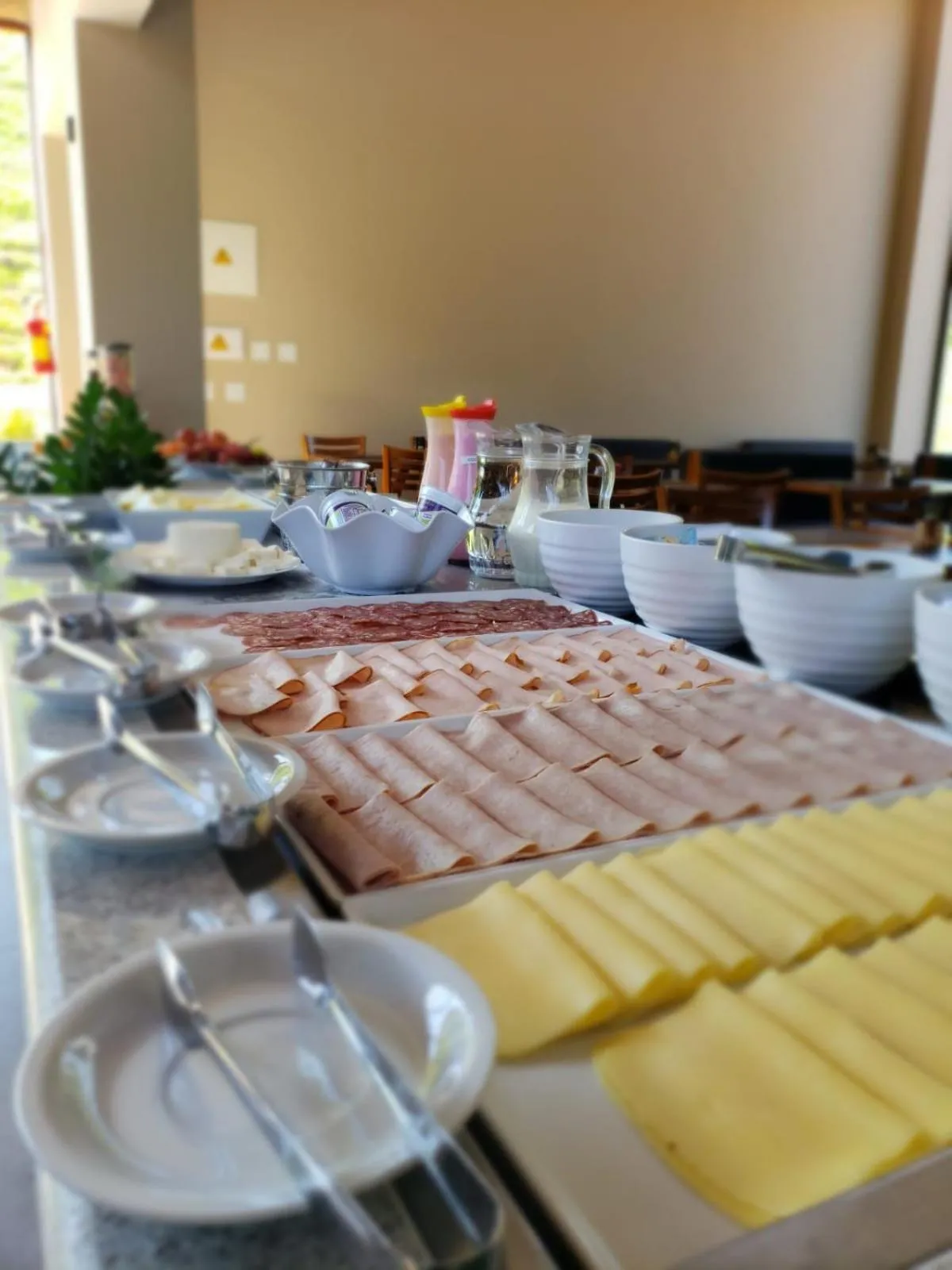 Buffet breakfast in Hotel Chalés Capitanias