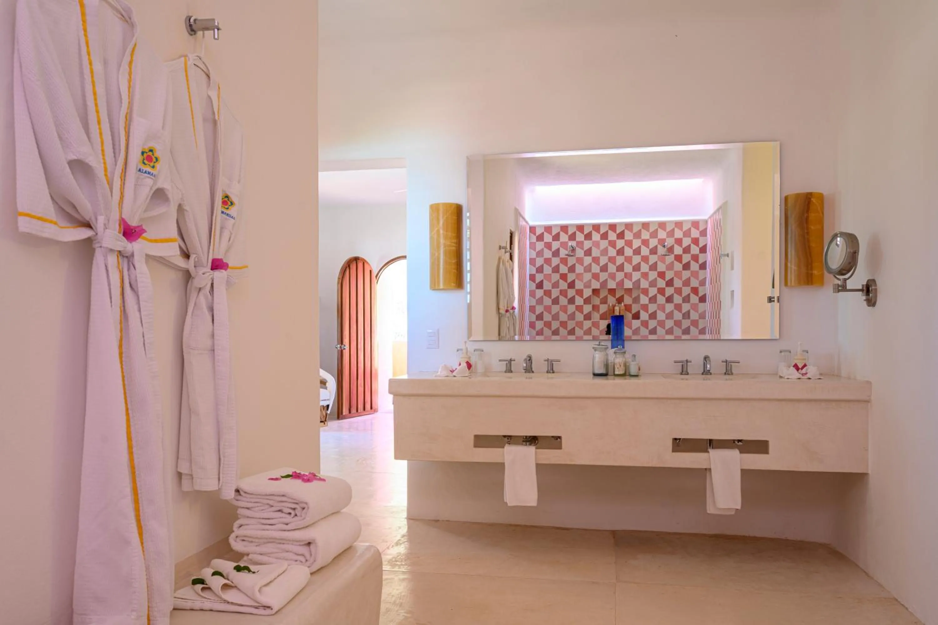 Bathroom in Las Alamandas