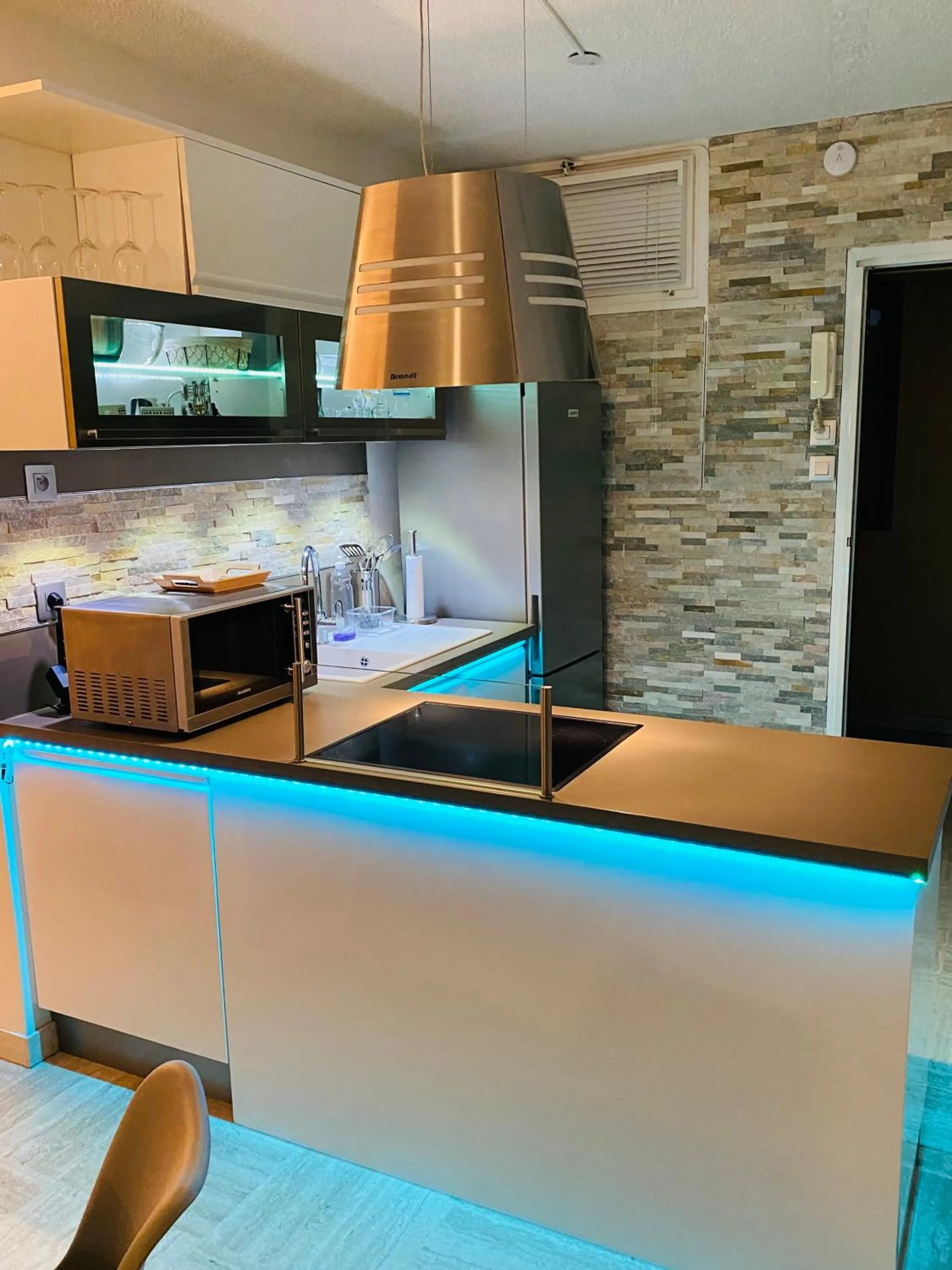 Appartement côte d’Azur Plage - piscine - tennis