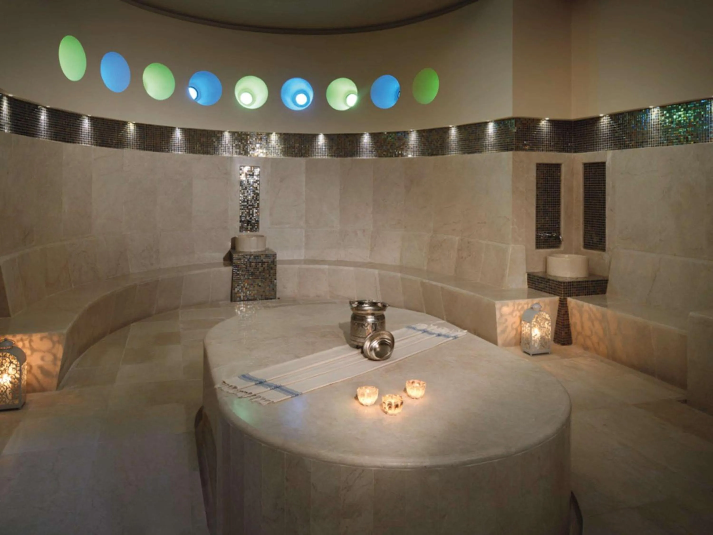 Spa and wellness centre/facilities in Mövenpick Resort & Spa Dead Sea